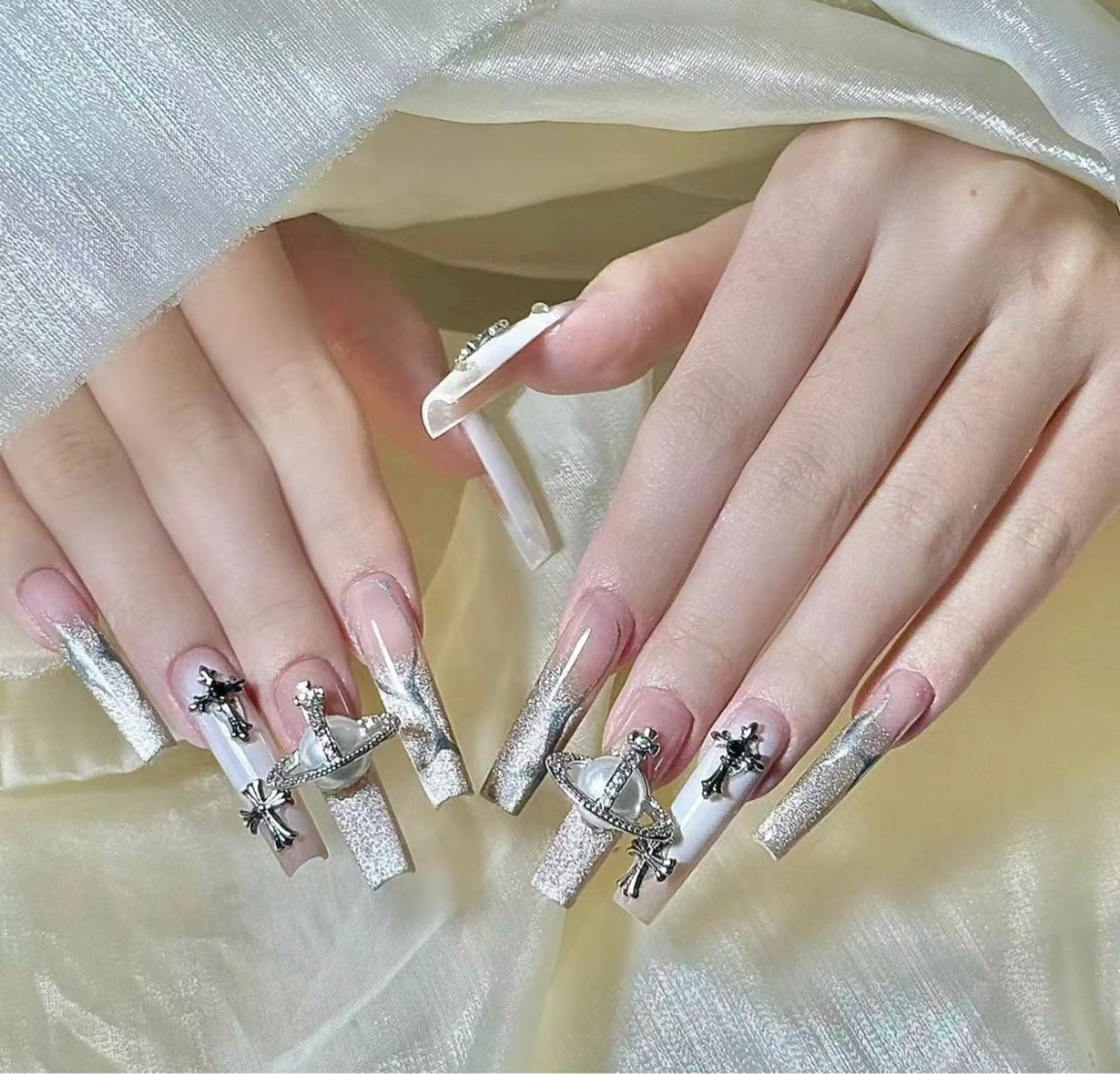 ネイル ハンドネイル D-BEAUTY Nailsalonのネイルデザイン