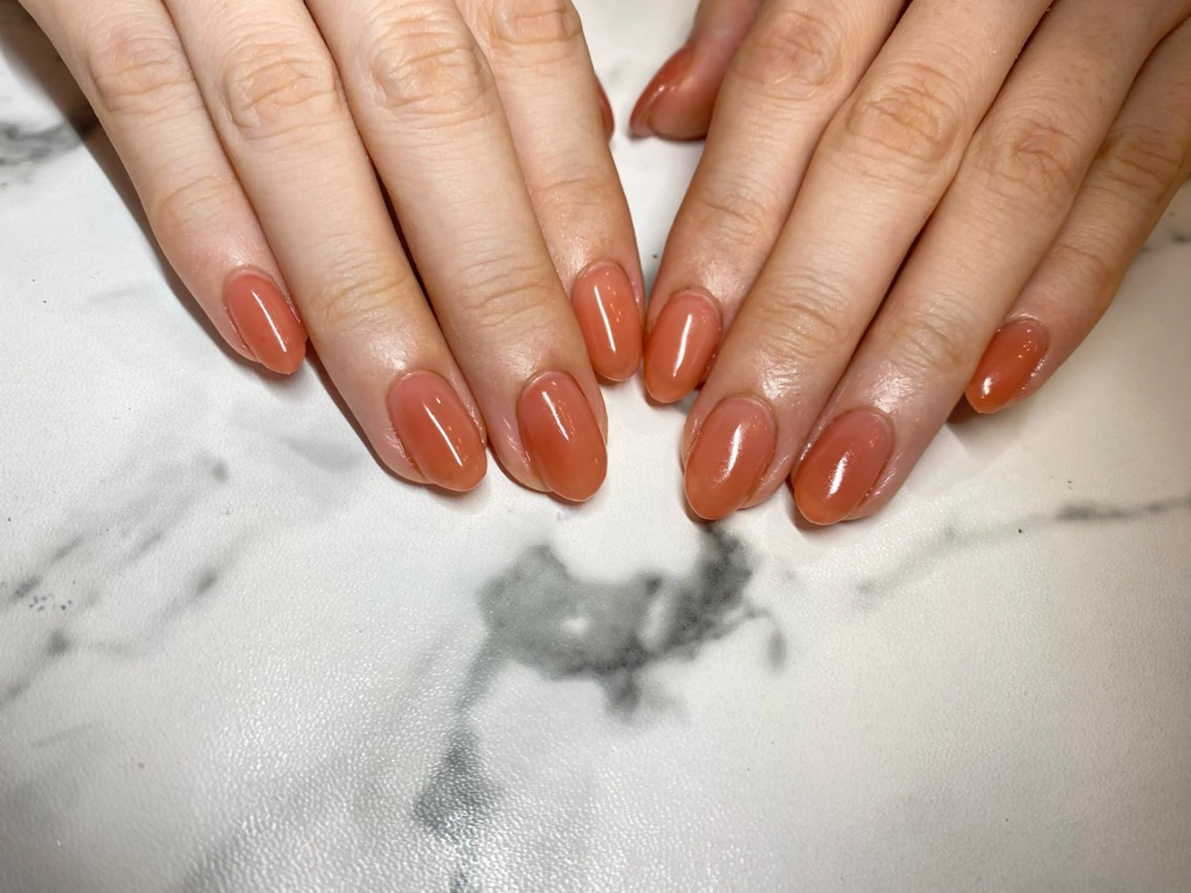 ネイル ジェルネイル ワンカラーネイル ショートネイル 飛弾 シャキラのネイルデザイン