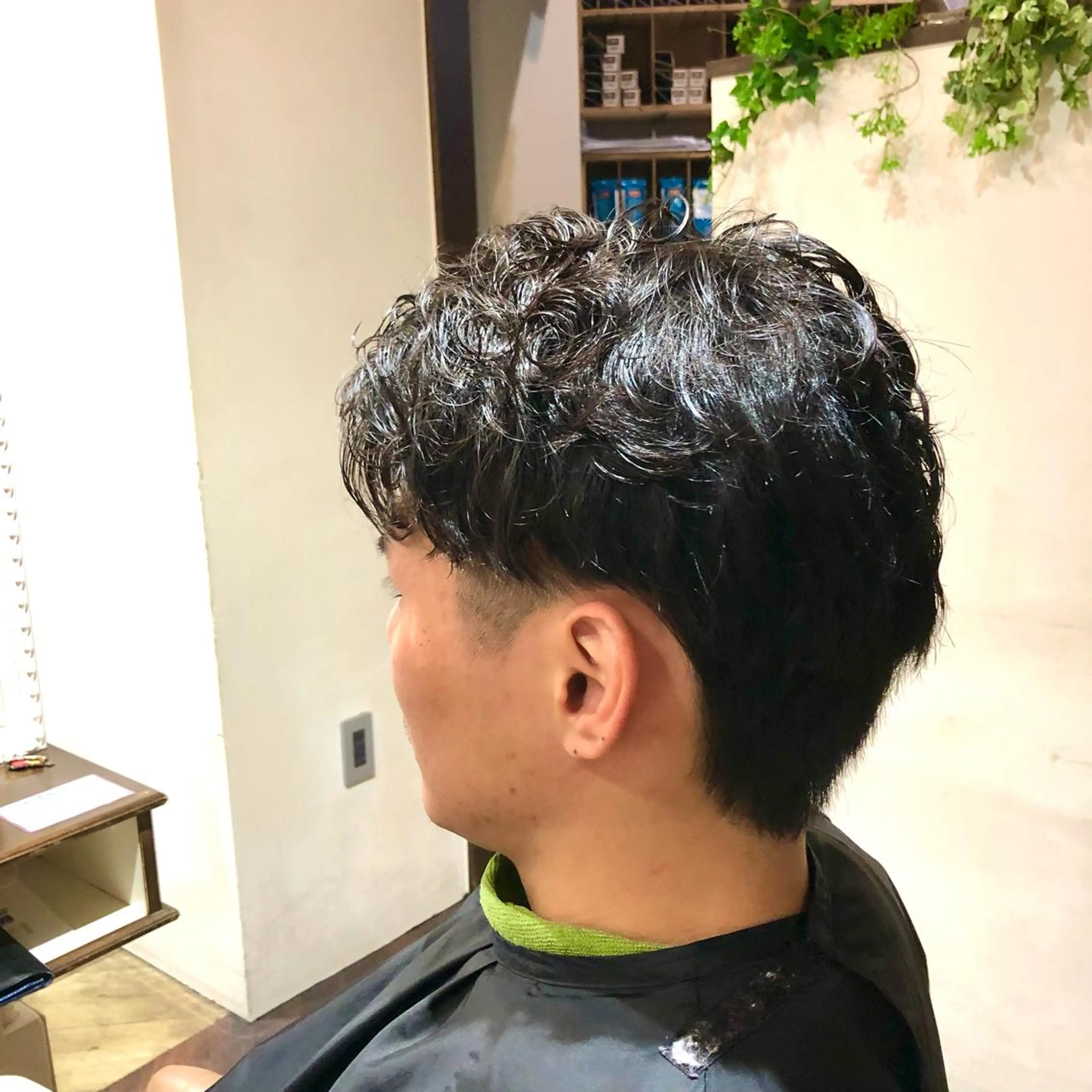 ショート パーマ メンズ ビジネス メンズパーマ 中村 玲美のヘアスタイル