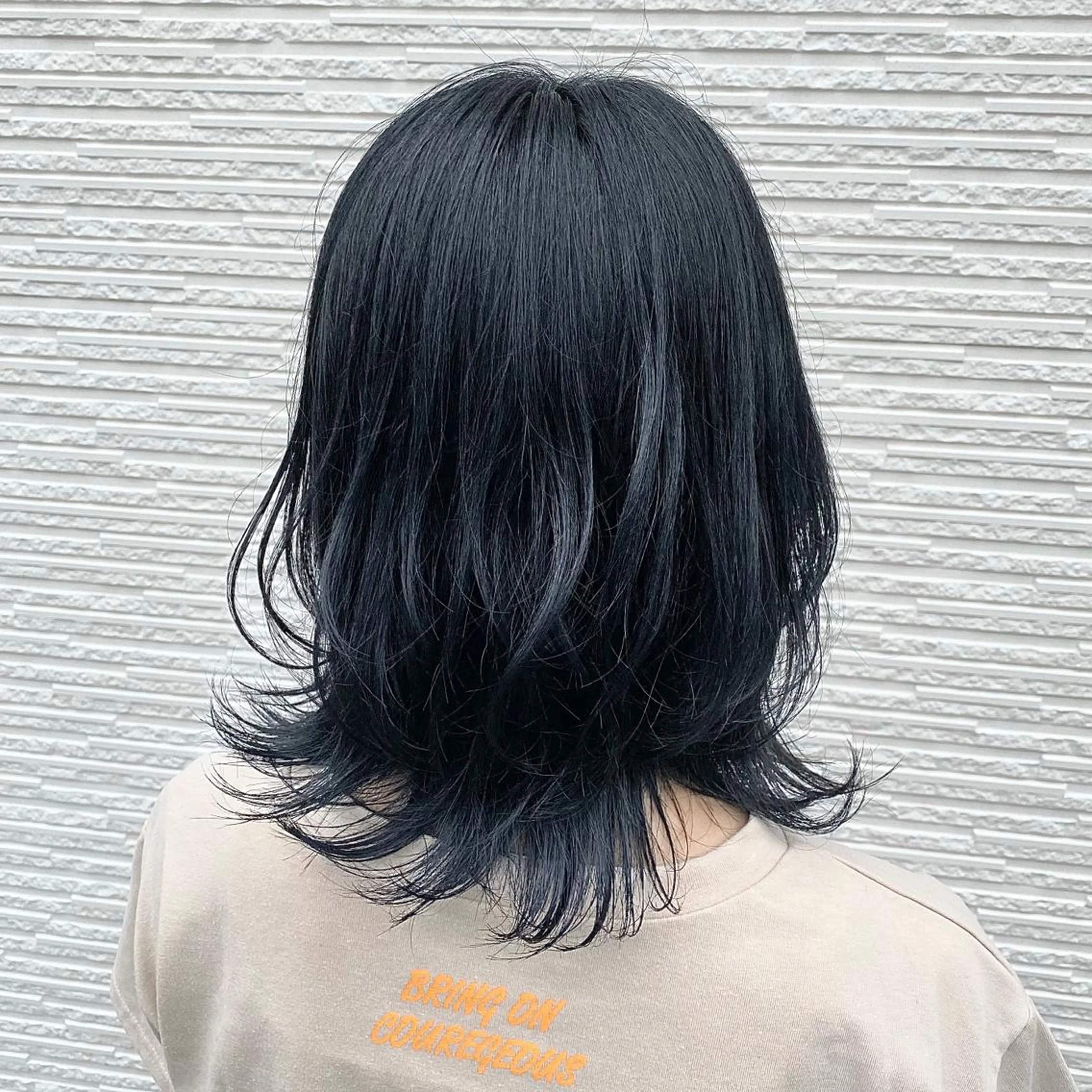 カラー 【BIBBIDI】 MIKIのヘアスタイル