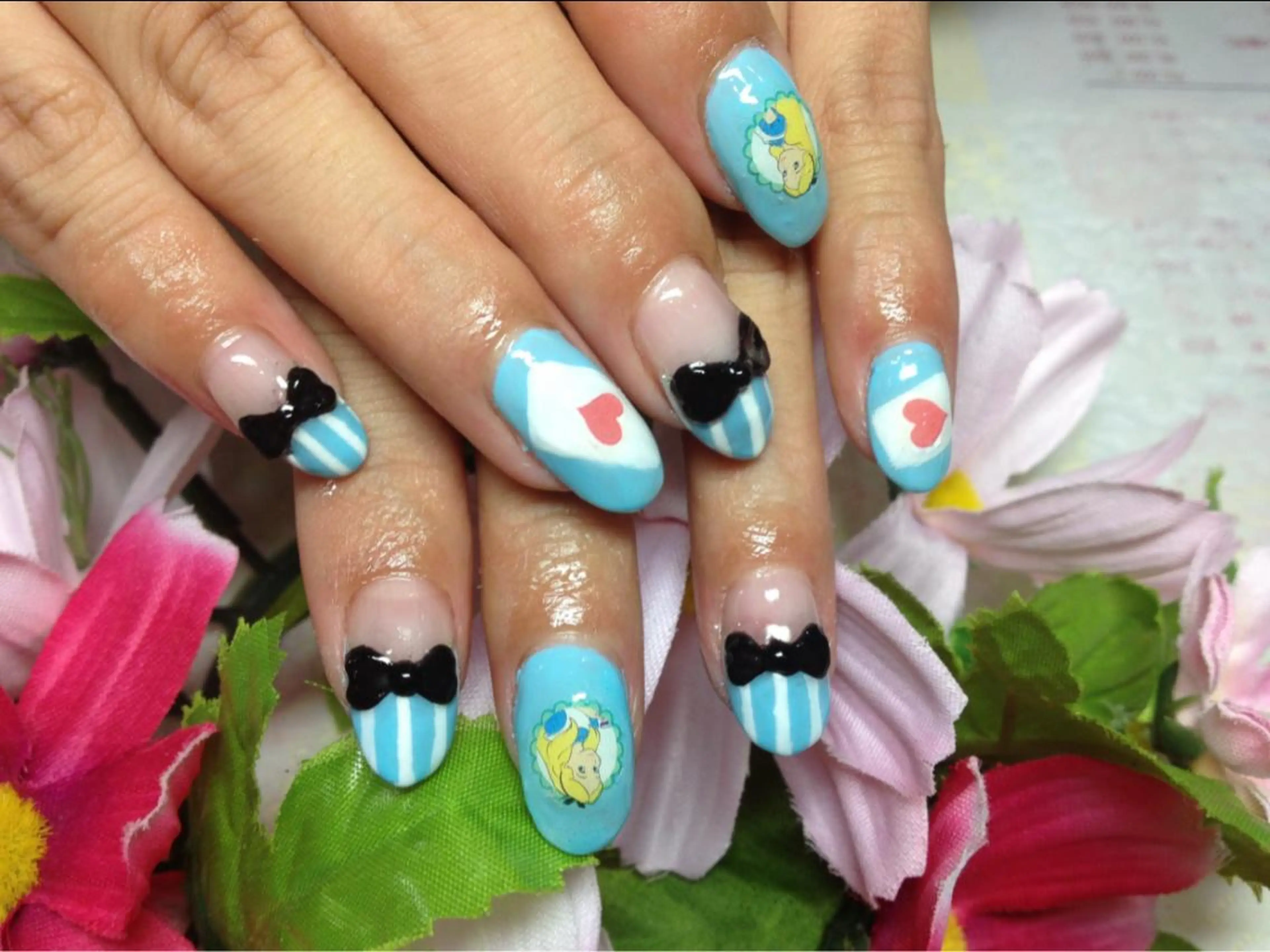 ネイル SINCERELY シンシアリー🌈のネイルデザイン