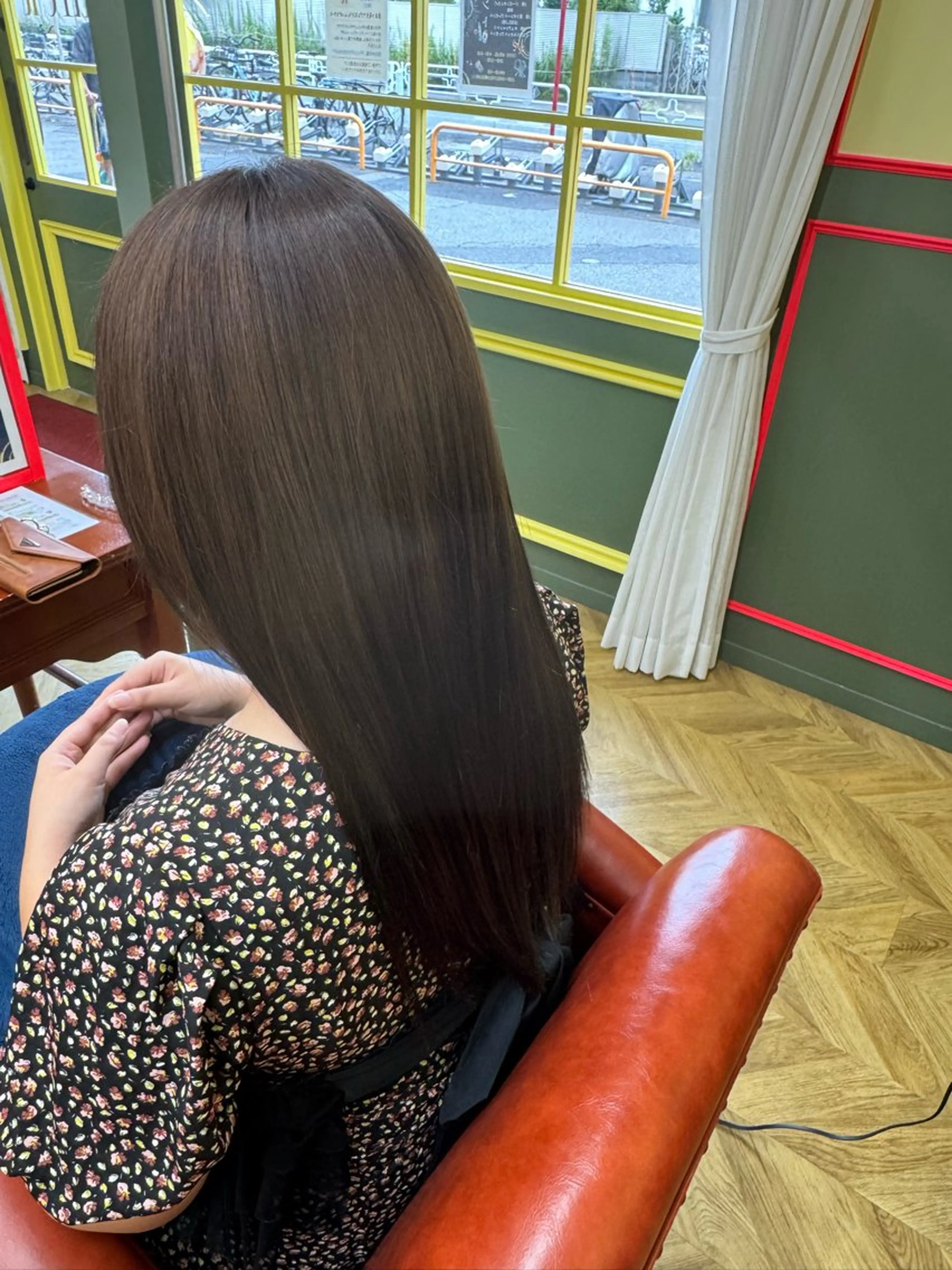 ロング カラー トリートメント 米倉 麻衣のヘアスタイル