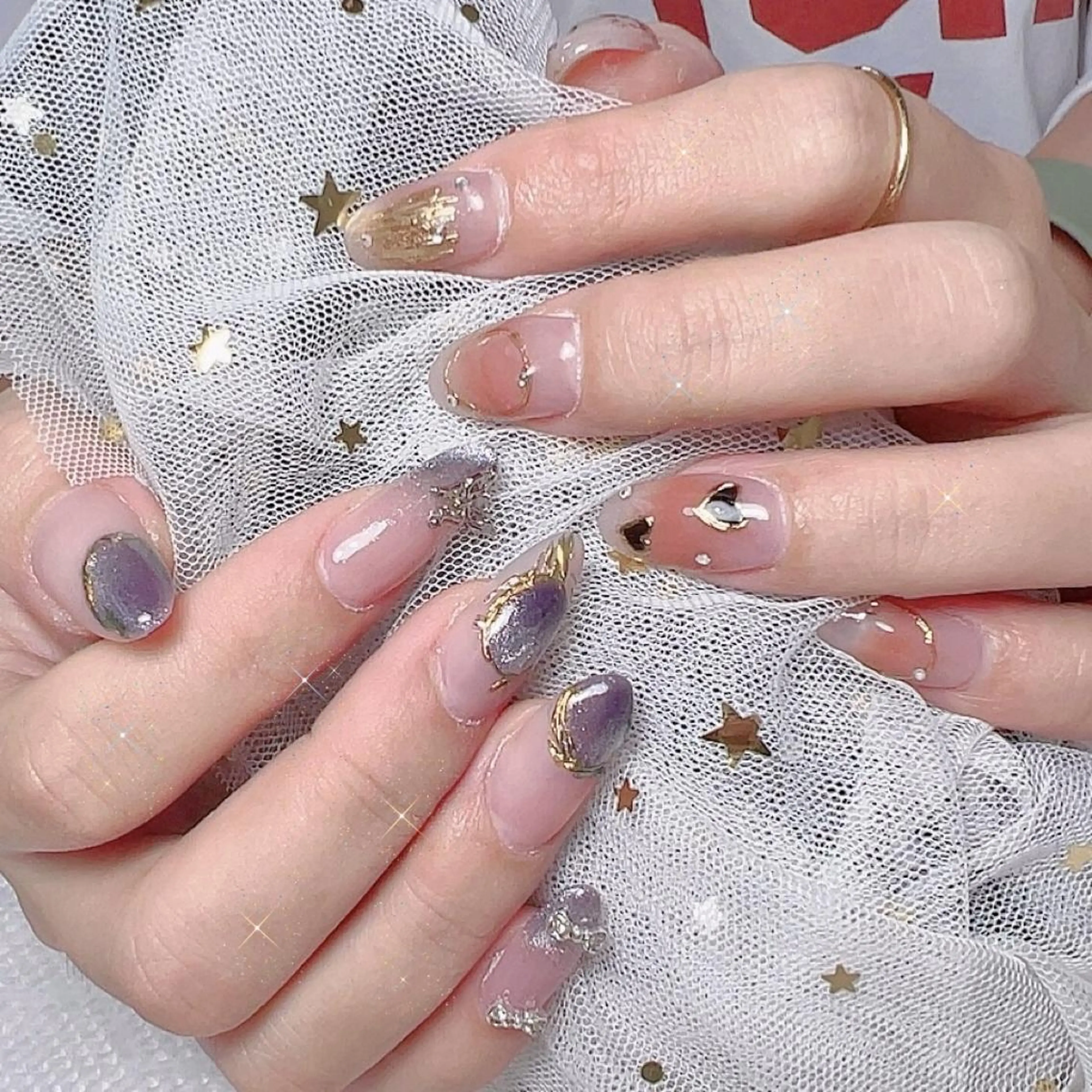 ネイル queens nailsalonのネイルデザイン