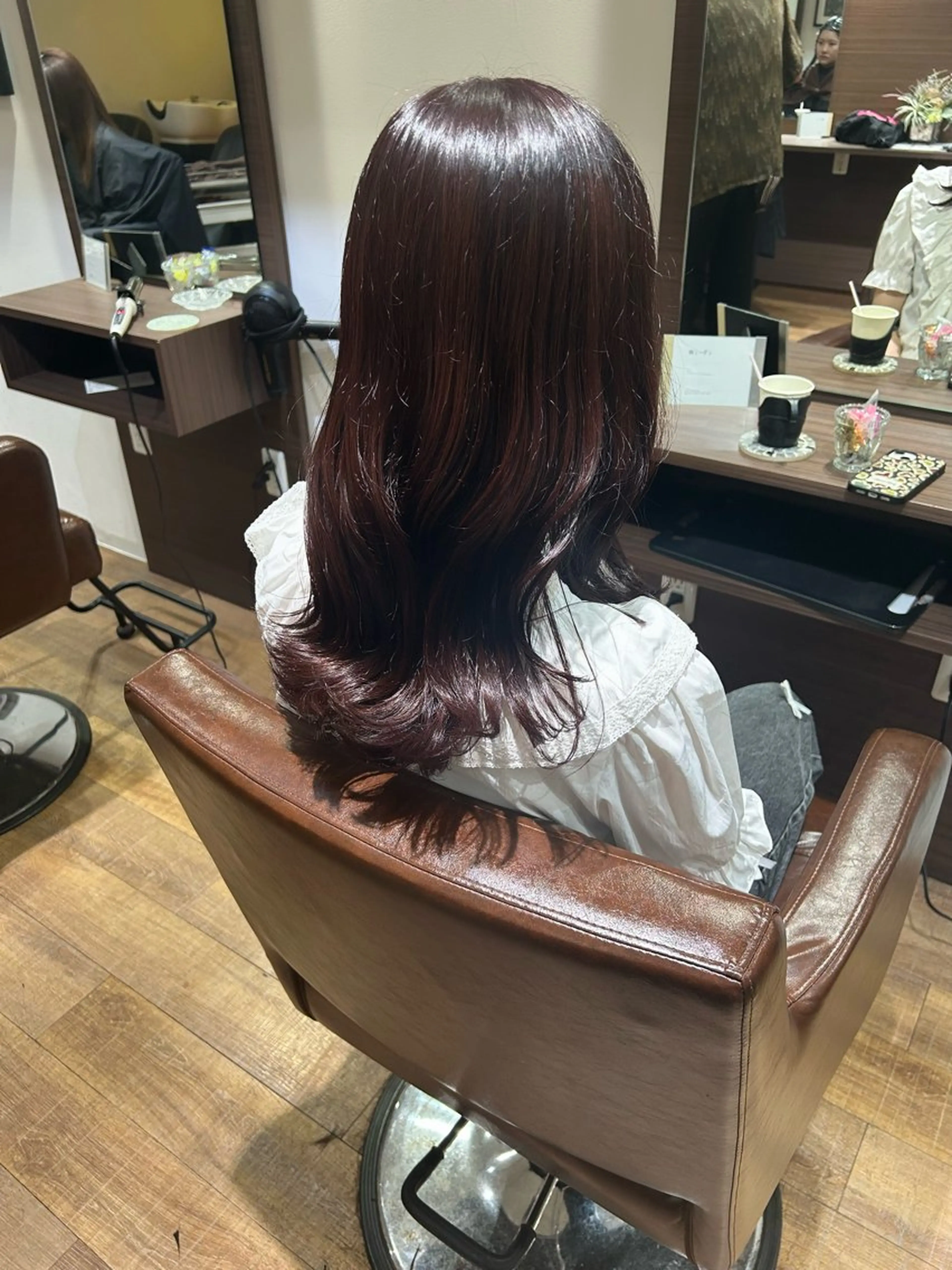 セミロング カラー ブラウンカラー ピンクカラー ピンクブラウン 🧡縮毛矯正🧡 伊藤はるかのヘアスタイル