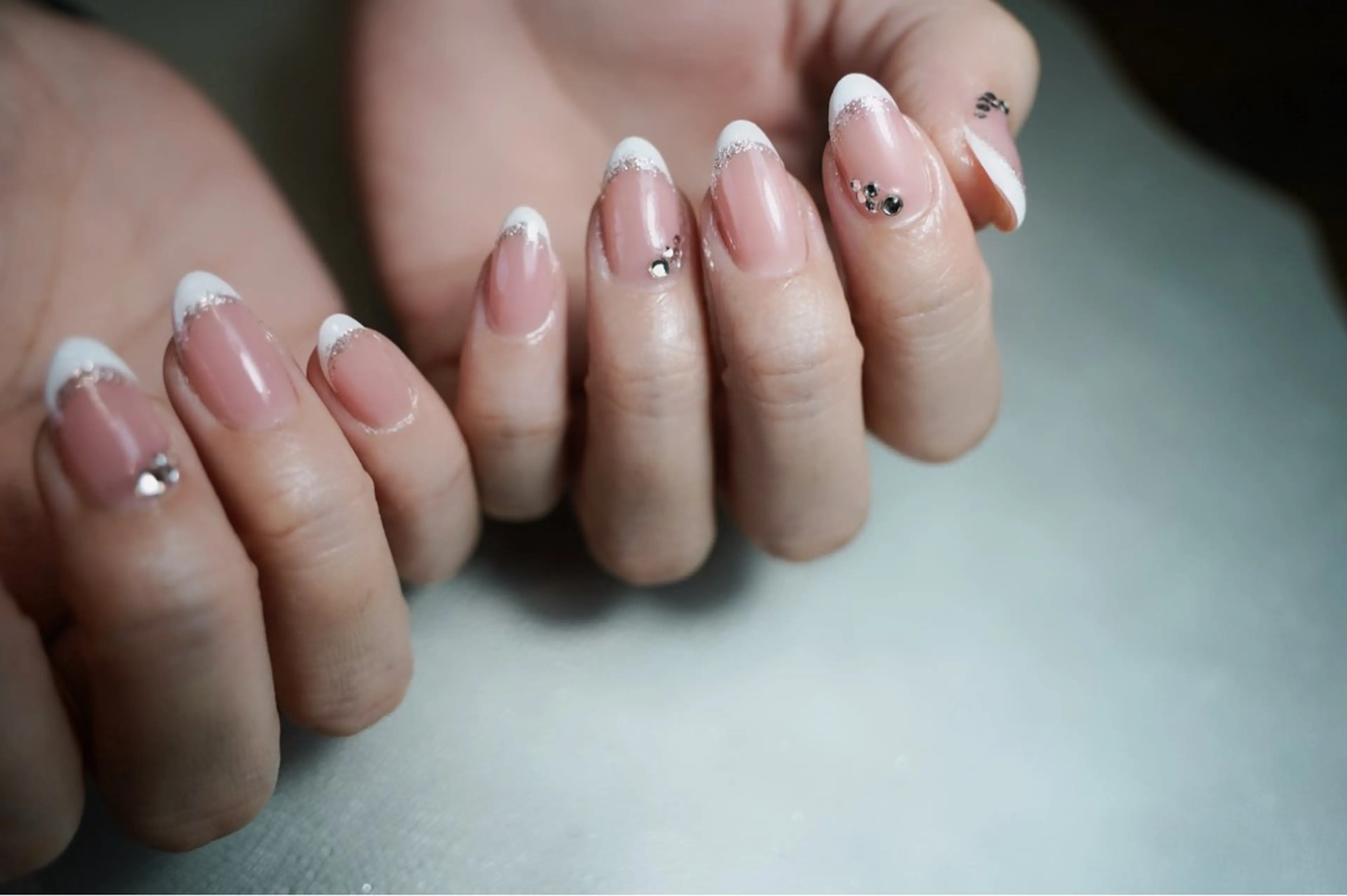 ネイル 𝐴𝑁𝑈𝐸 トラブル爪育成専門のネイルデザイン