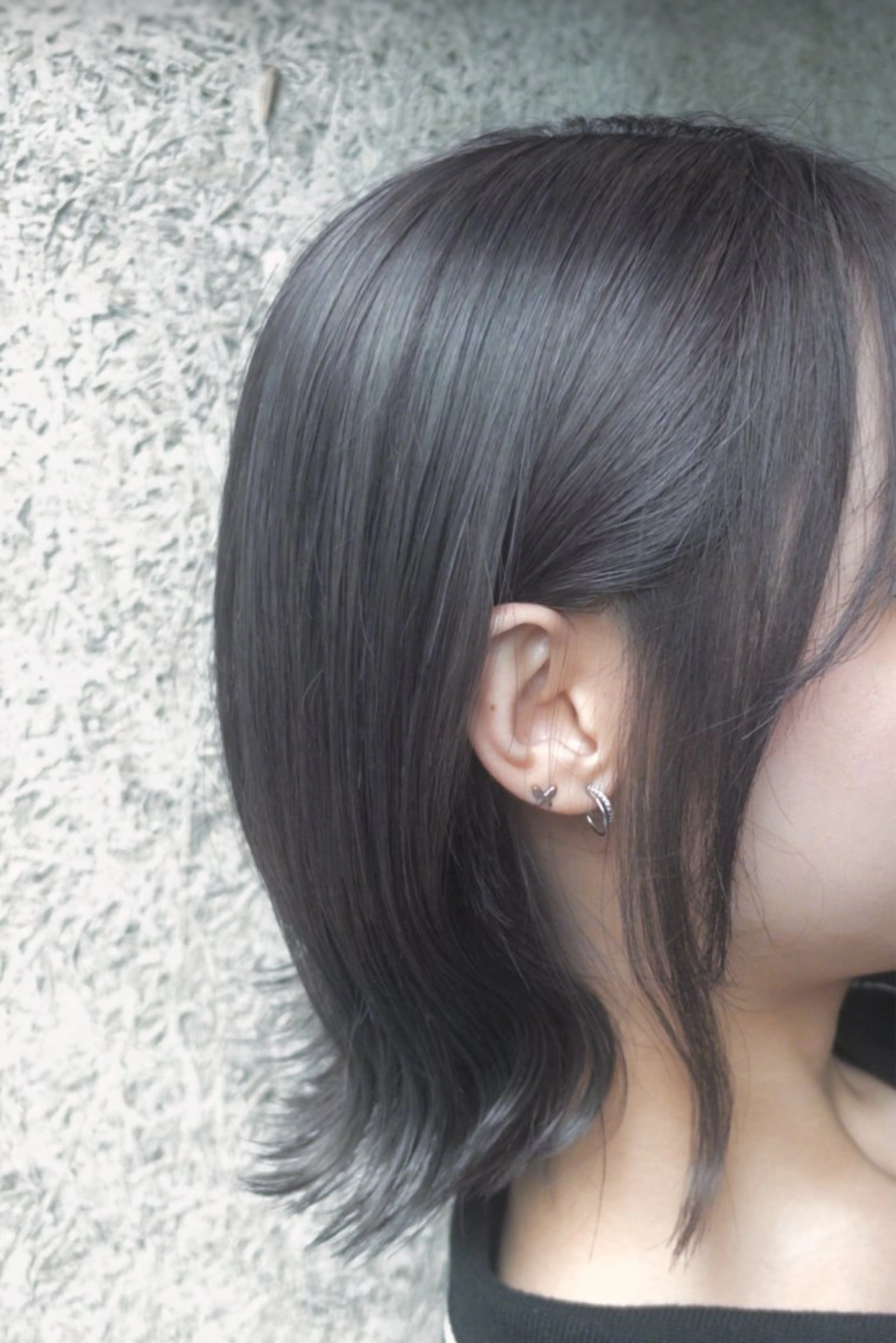 ショート カラー ブリーチ シルバー 【sica】 チナのヘアスタイル