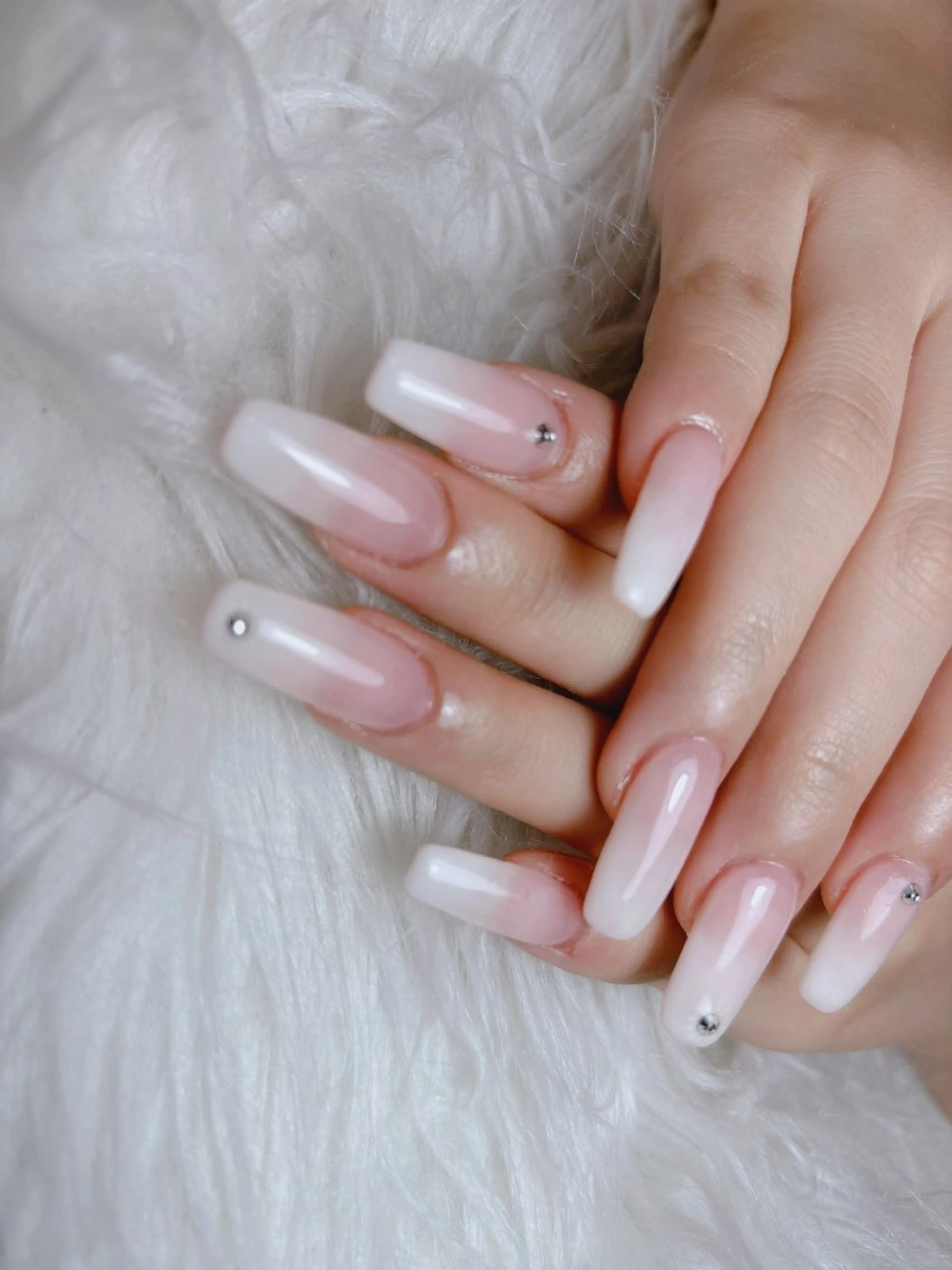 ネイル H3 Nail Tsuki🦋💙のネイルデザイン