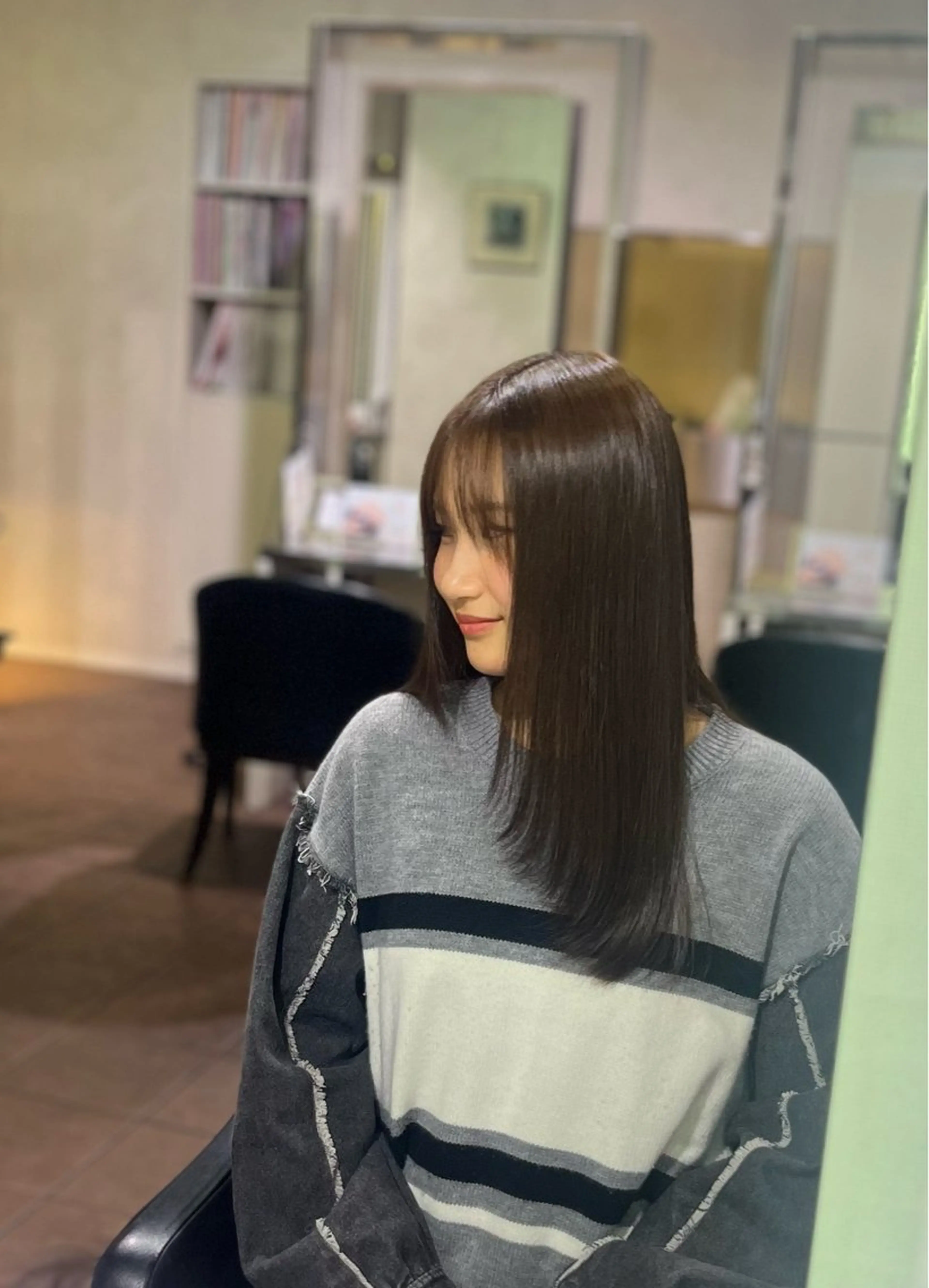 カット+Refa炭酸シャンプーVEENAの写真