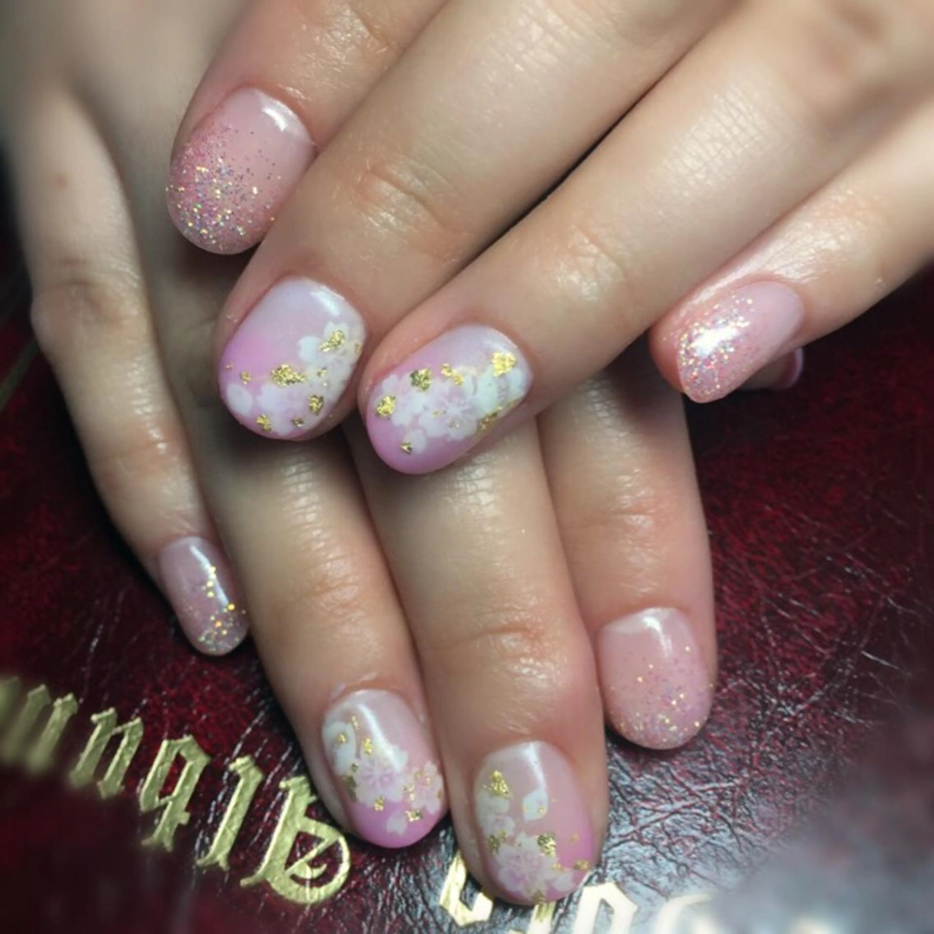 ネイル YÜA NAILのネイルデザイン