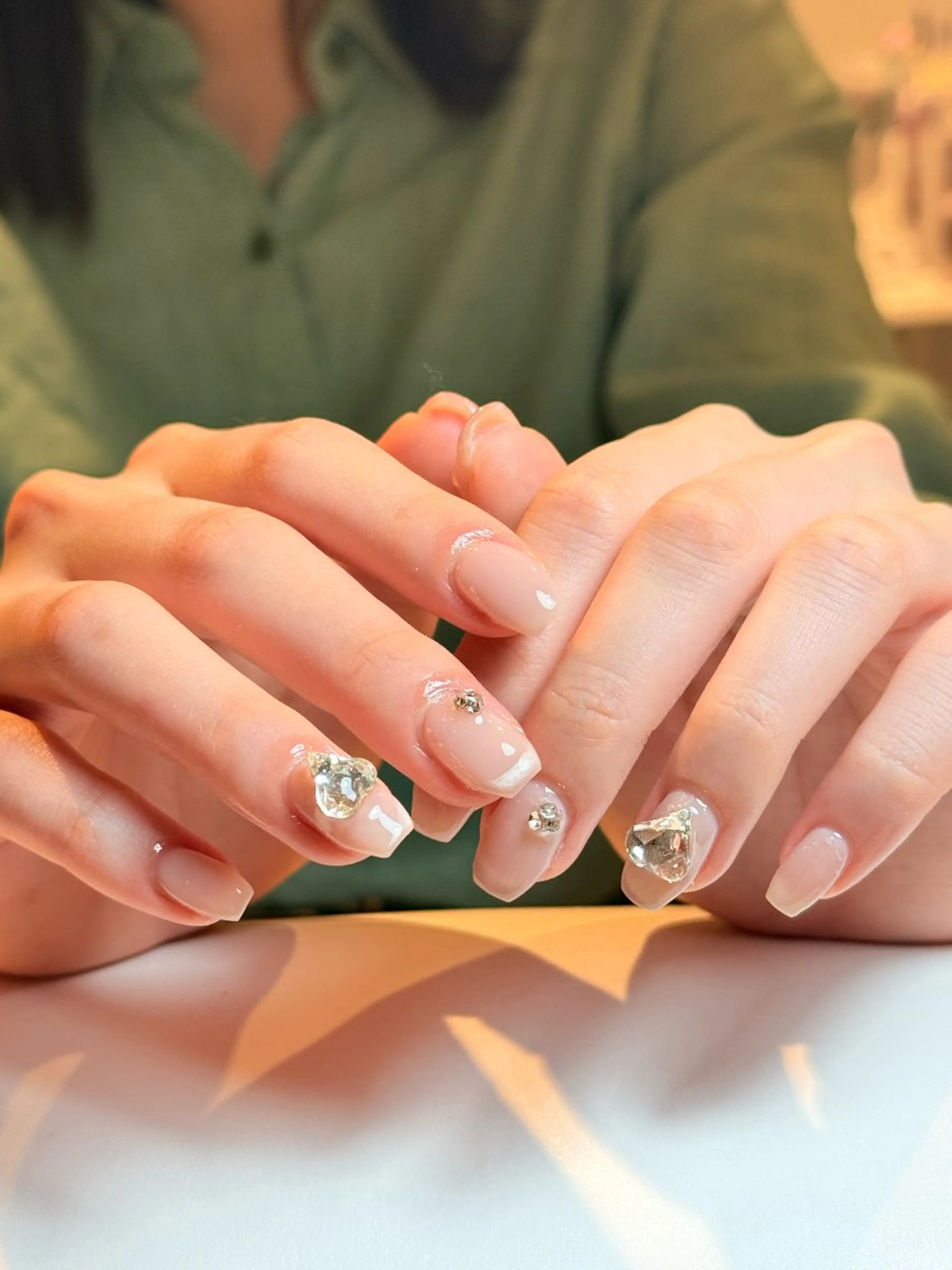 ネイル アートネイル チークネイル フレンチネイル グラデーション キラキラネイル ハンドネイル Risa_ Nailのネイルデザイン