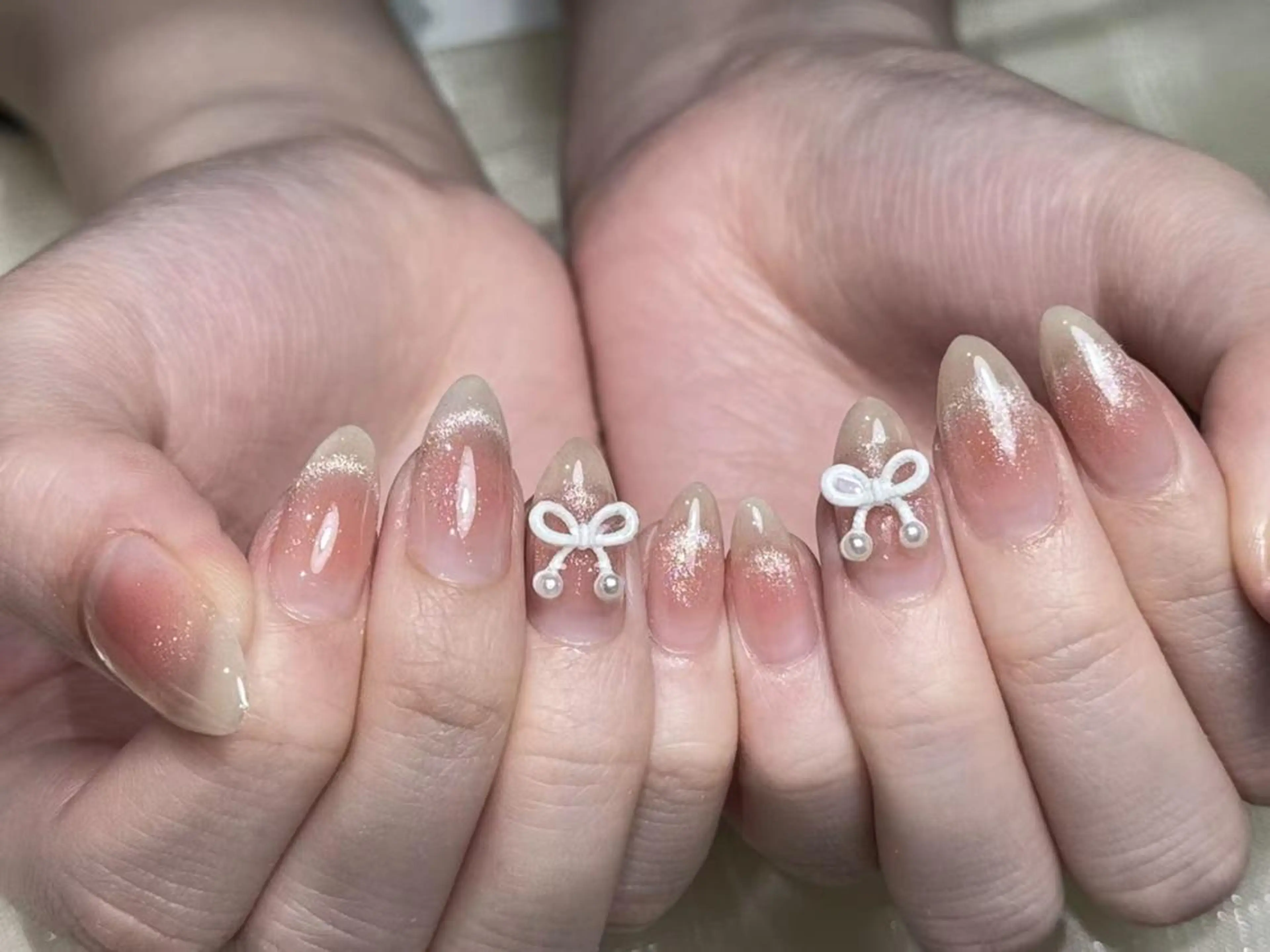 ネイル チークネイル 長さ出し フレンチネイル グラデーション マグネットネイル ハンドネイル ハンドケア ⭐️Syu Rei⭐️のネイルデザイン