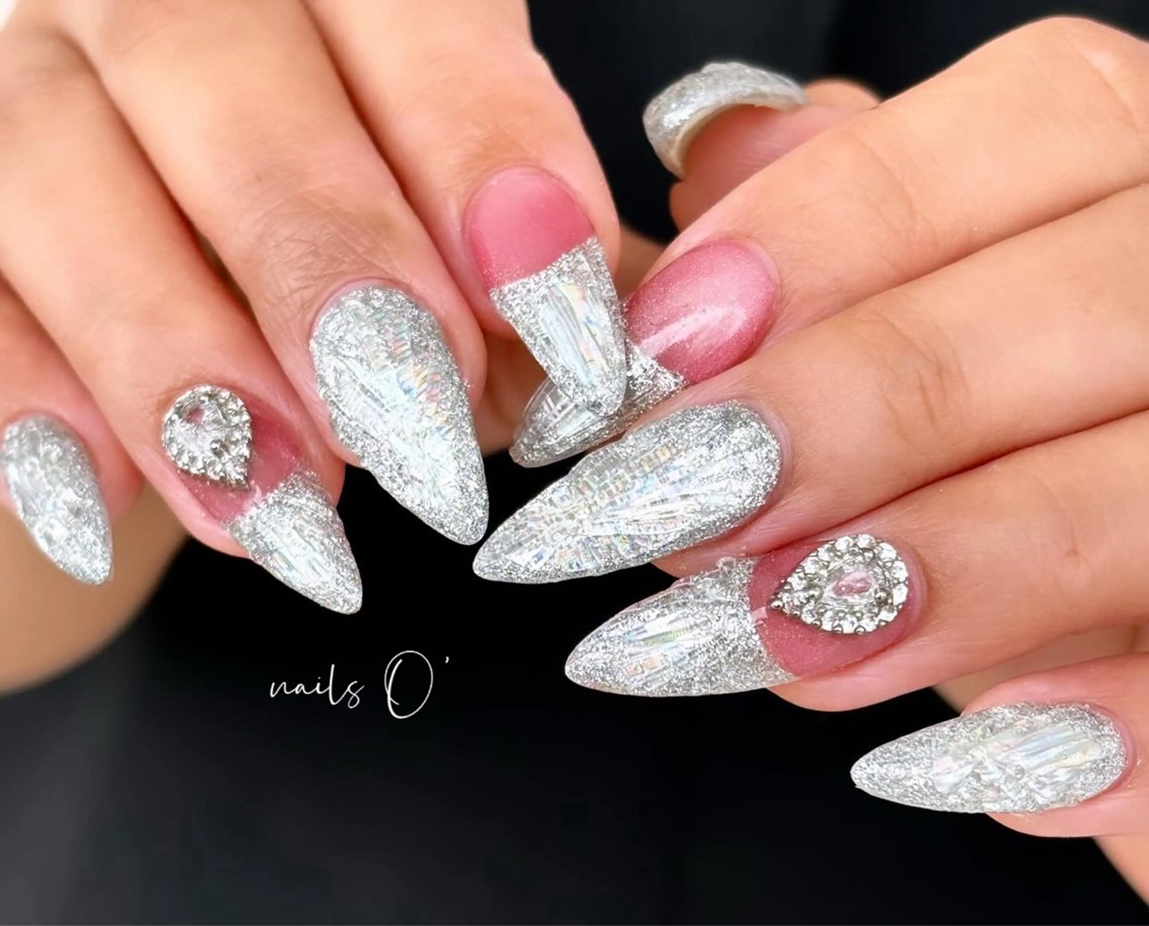 ネイル 大人可愛いネイル🎗 Hinaのネイルデザイン