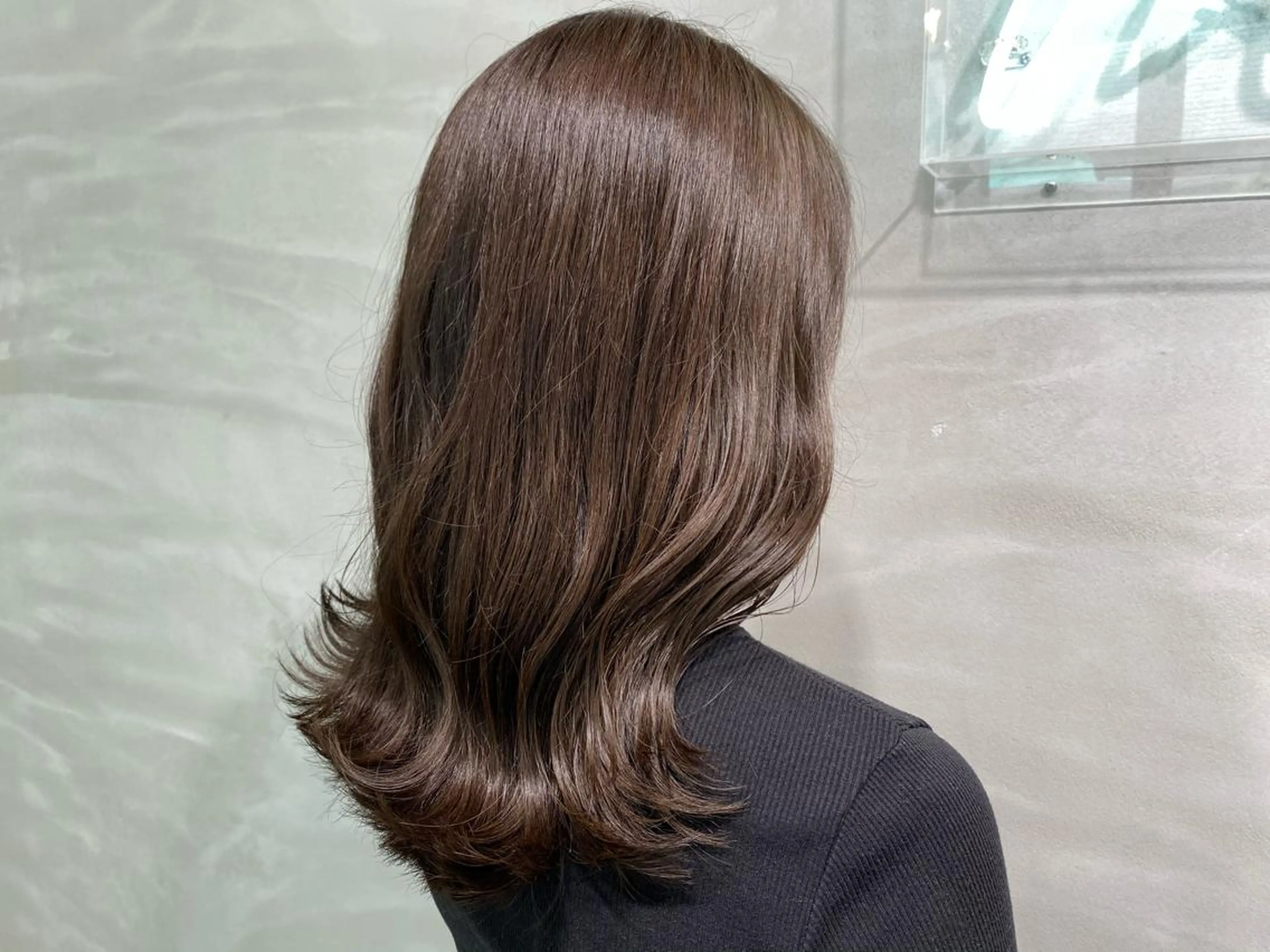 ミディアム カラー ブラウンカラー モカブラウン ヘアカラー トリートメント 半個室女性salon 🩰Natsumiのヘアスタイル
