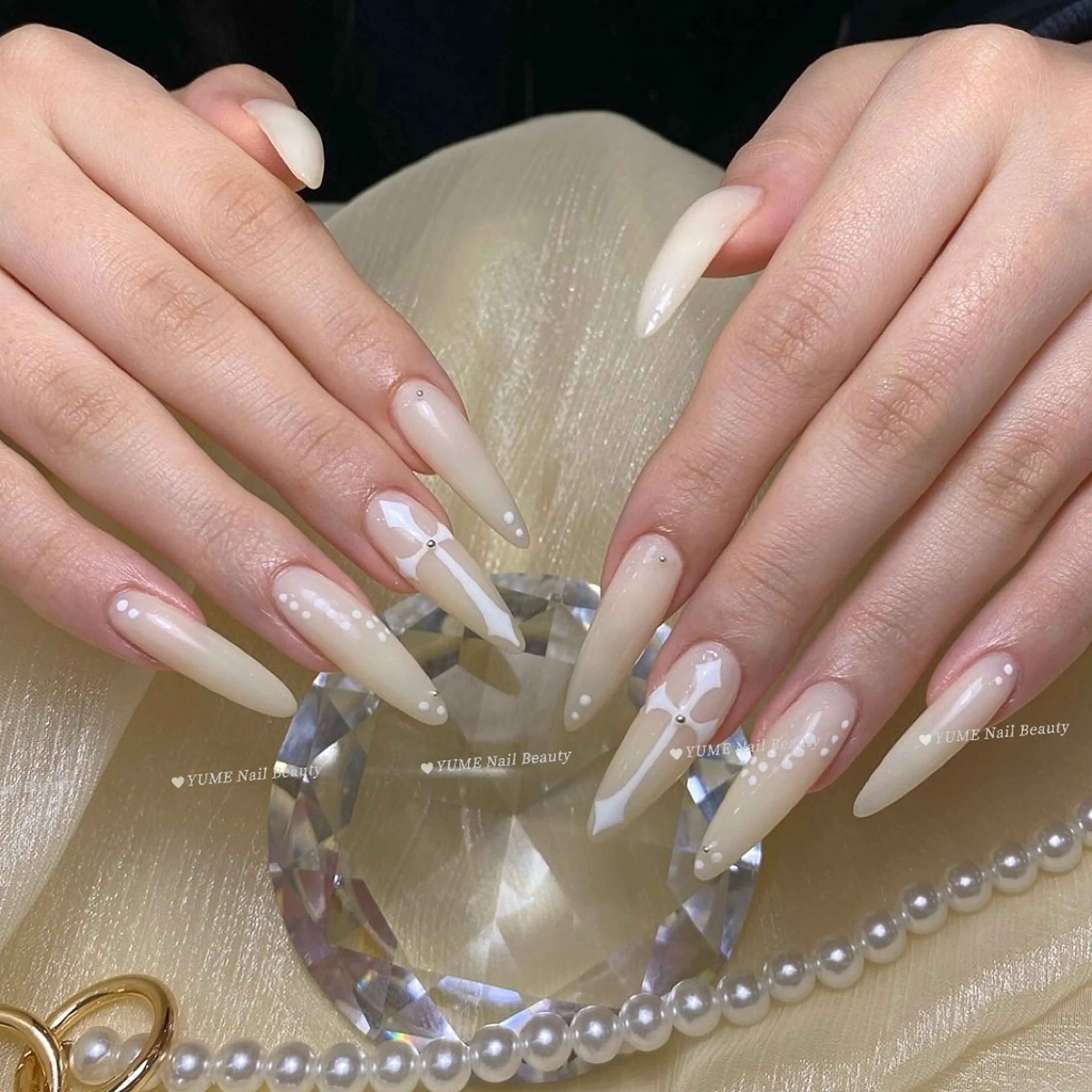 ミディアム YUME Nail Beautyのネイルデザイン