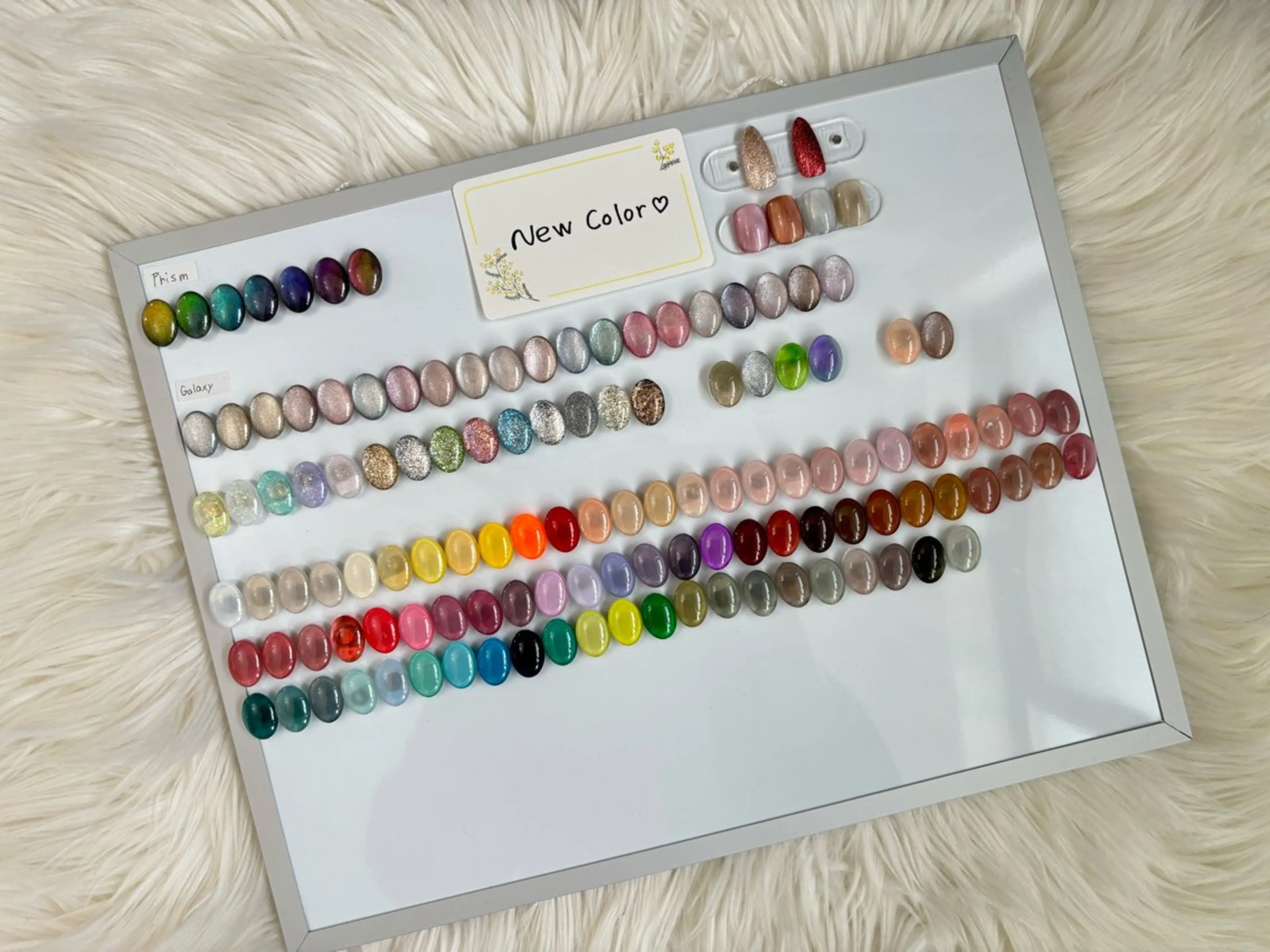 ネイル 山田 麻樹のネイルデザイン