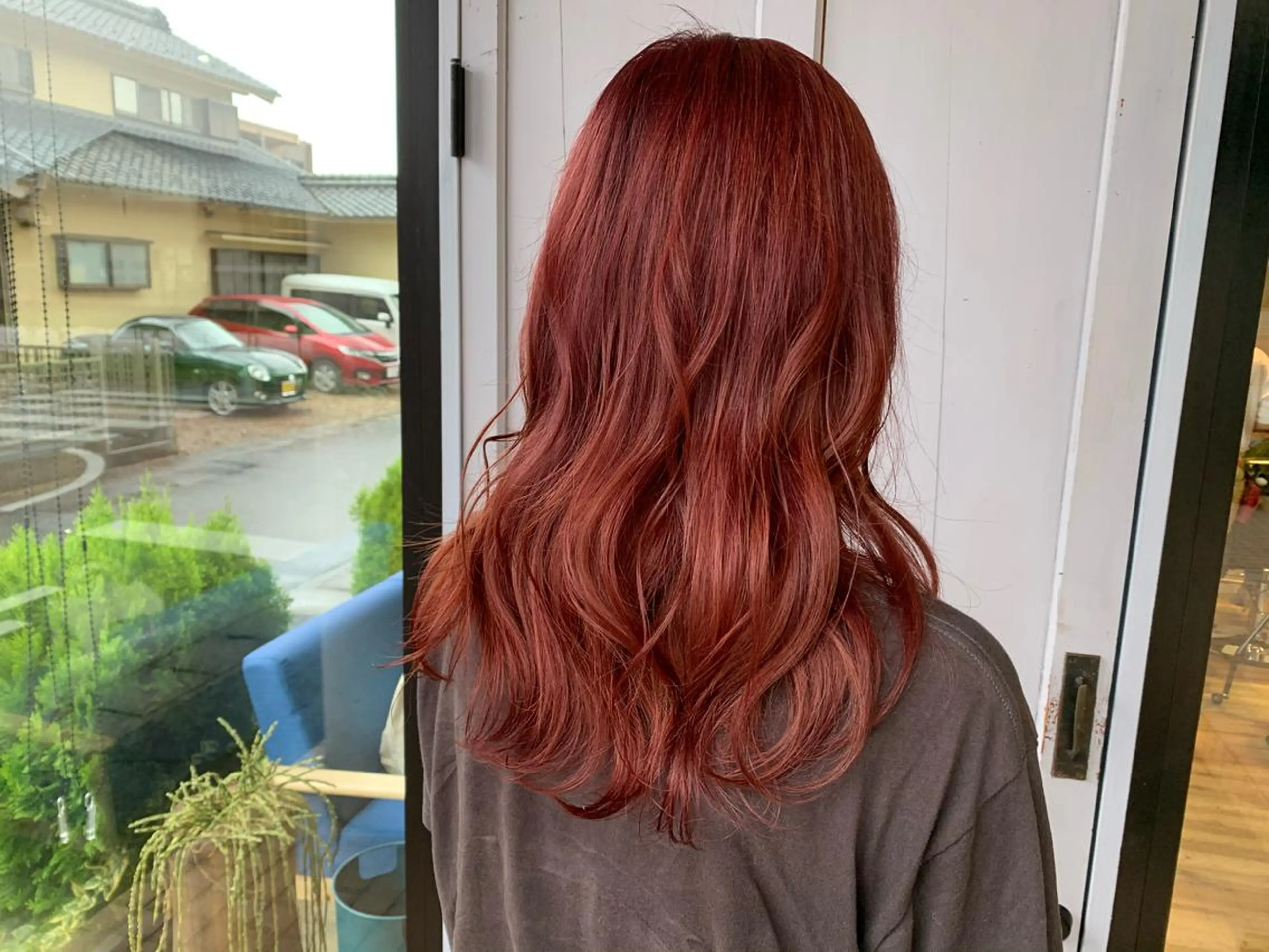 ロング カラー ベージュカラー ピンクカラー ピンクベージュ ヘアカラー トリートメント ツキダテ ユイのヘアスタイル