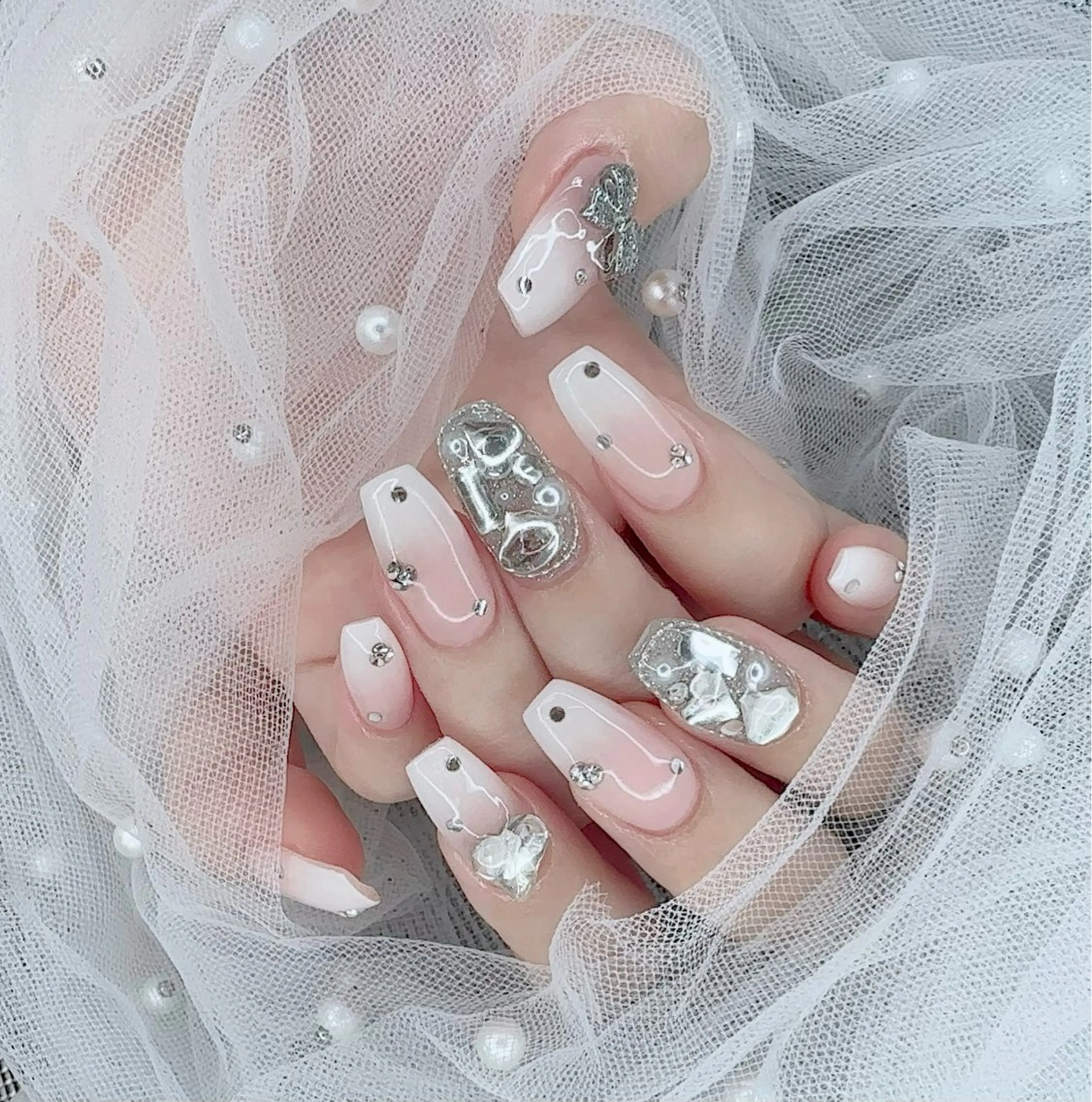 ネイル R salonのネイルデザイン