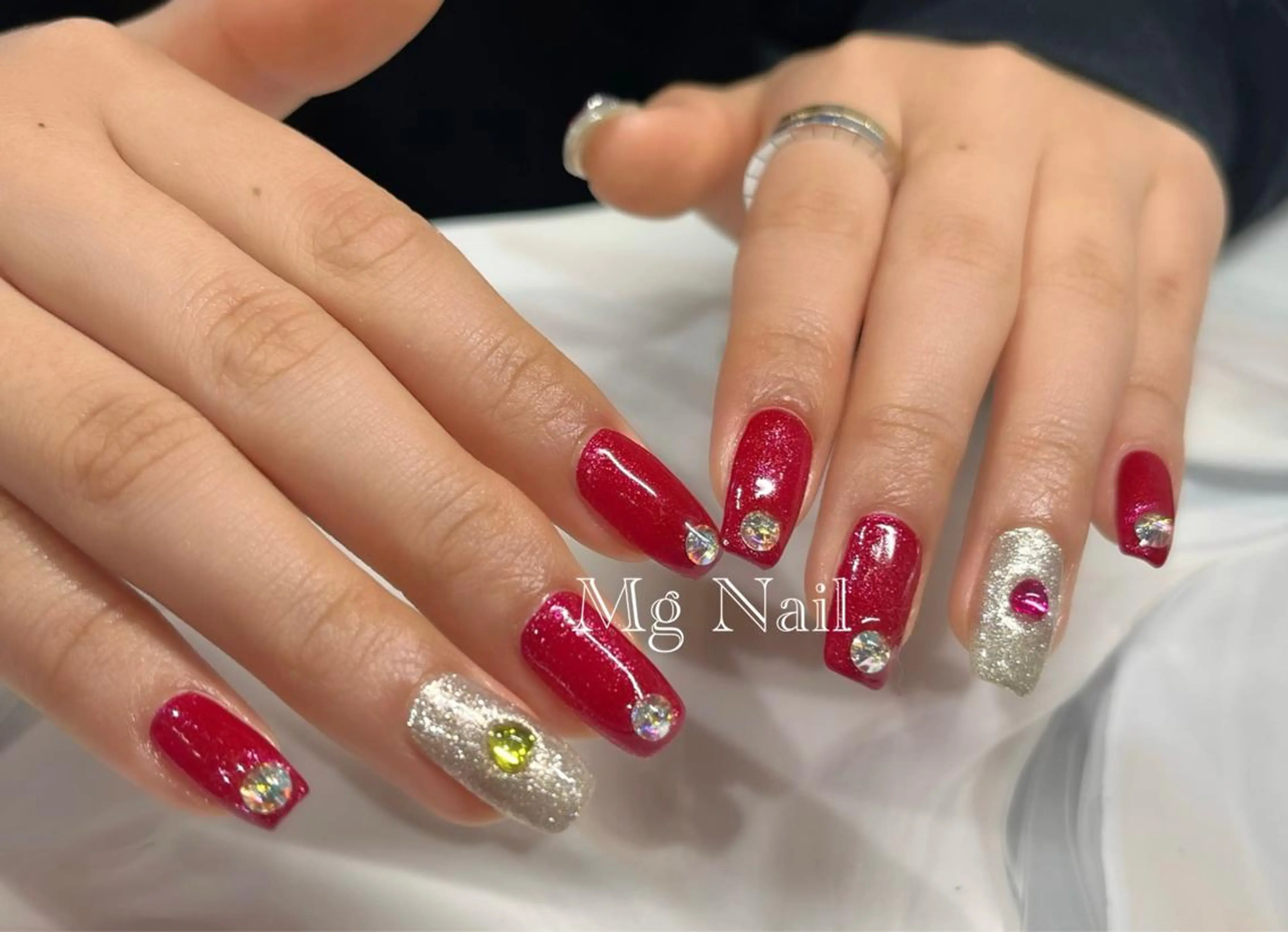 ネイル Mg Nailのネイルデザイン