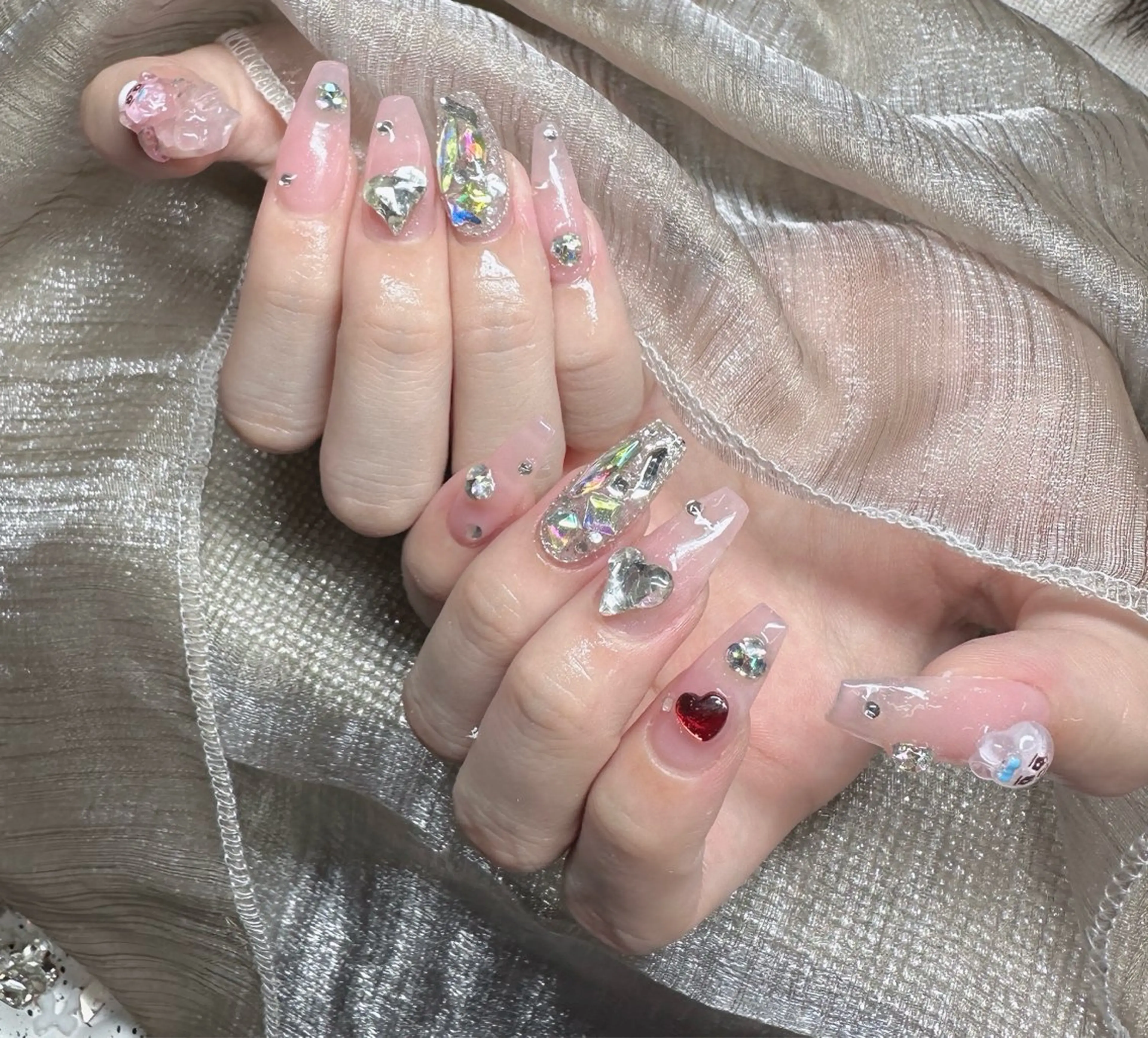 ネイル ロングネイル マグネットネイル リボン 夏ネイル スーパーロングネイル Hani Nail XUKAのネイルデザイン
