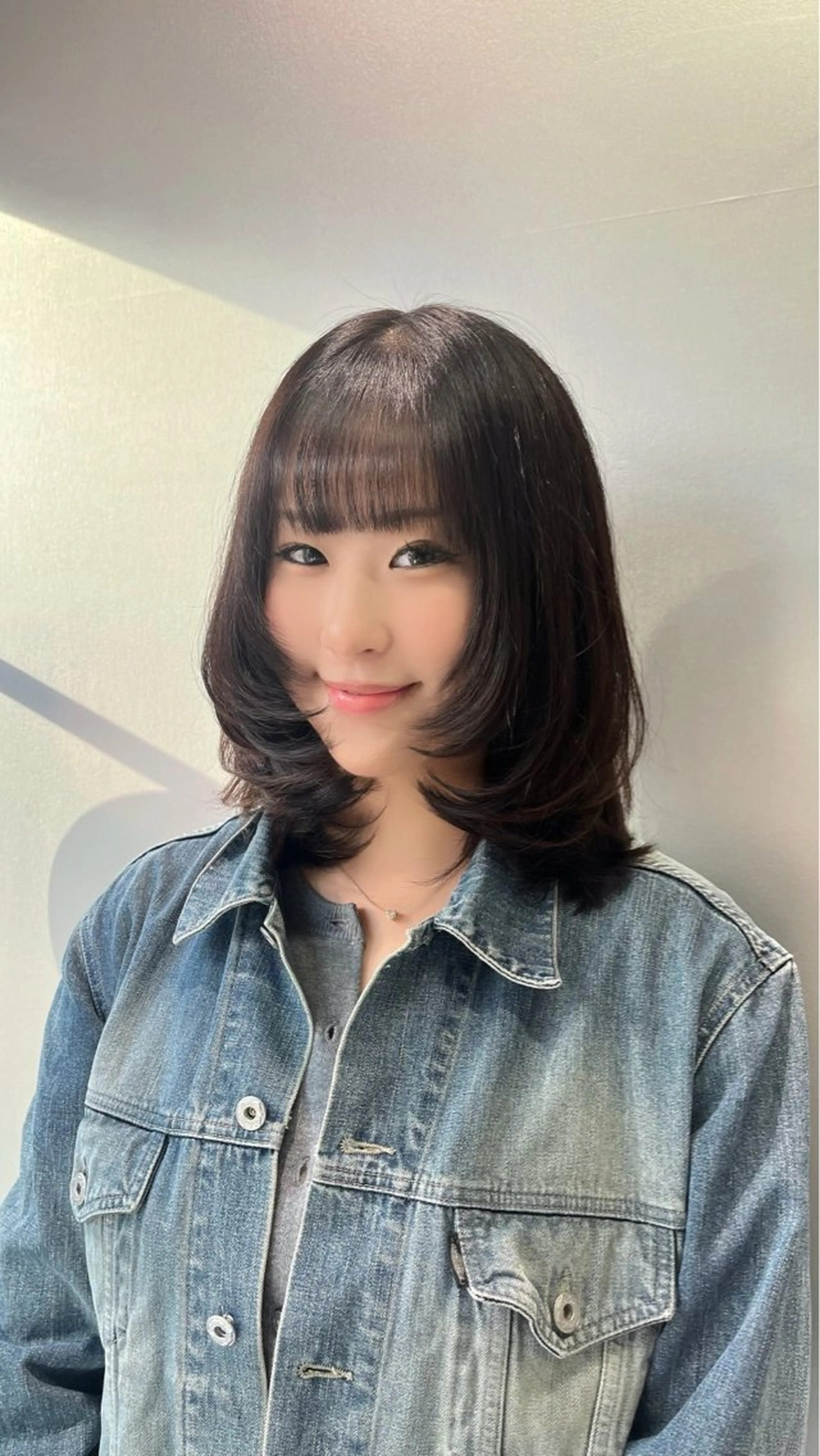 ミディアム 新宿/ヘアカラー AiNAのヘアスタイル