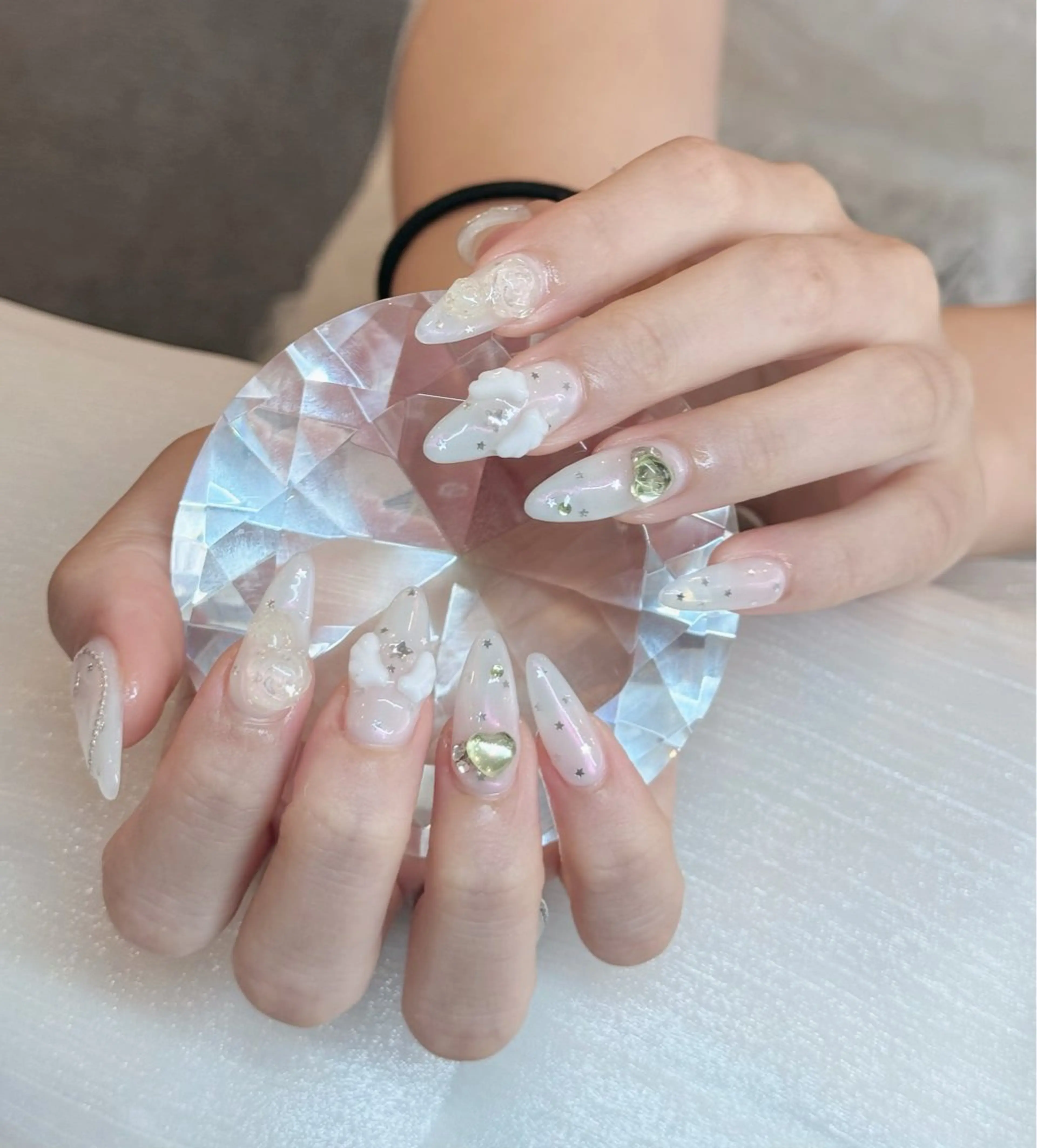 ネイル キラキラネイル 韓国ネイル 水色 マグネットネイル ニュアンスネイル RUBY Nail 日暮里店のネイルデザイン