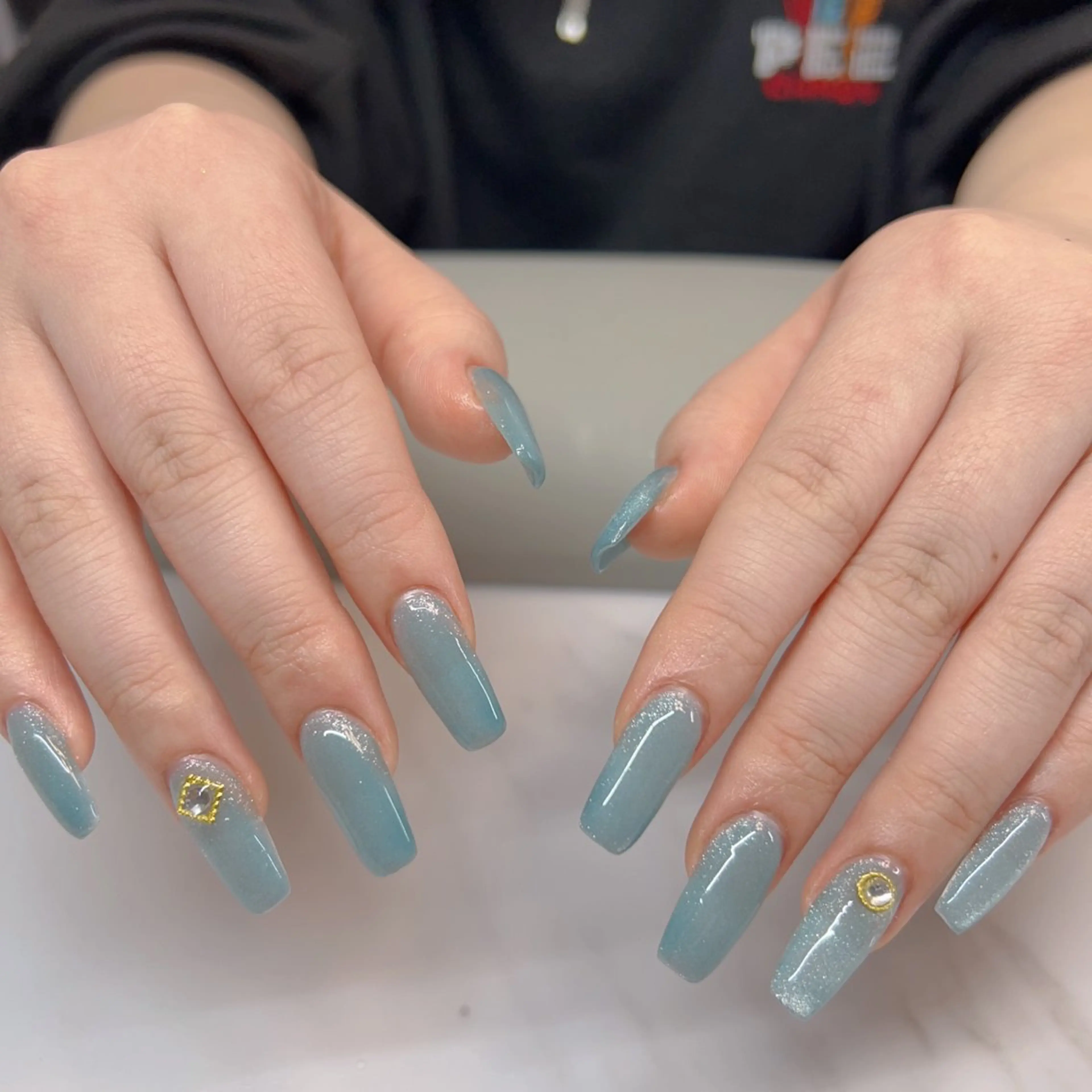 ネイル 成人式 フレンチネイル ジェルネイル グラデーション マグネットネイル Rika  nail cocoのネイルデザイン