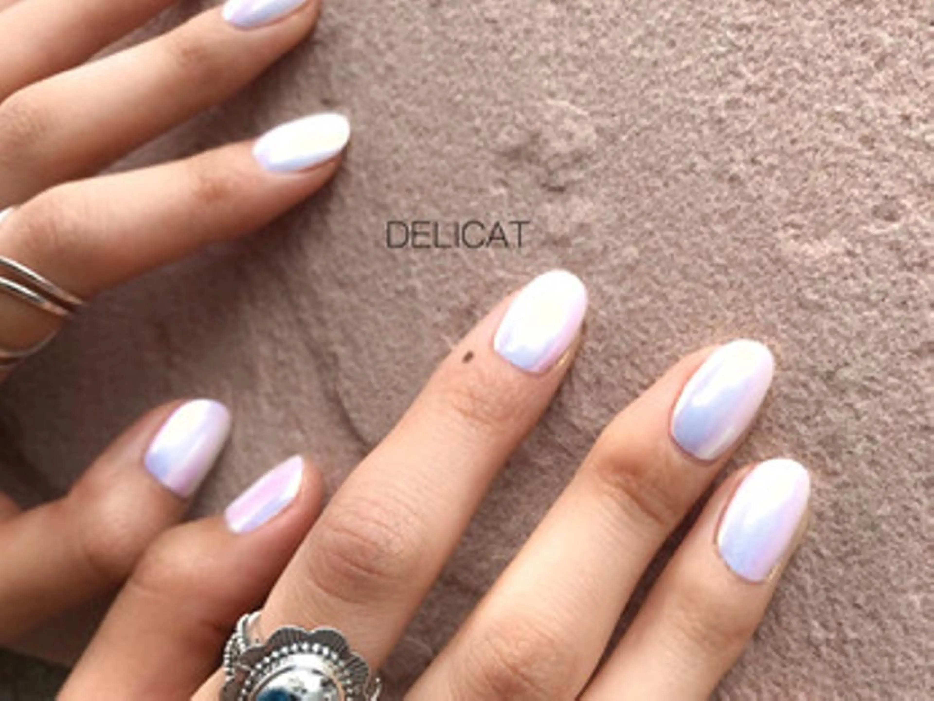 ネイル 【DELICAT】 溝の口店　KUMIのネイルデザイン