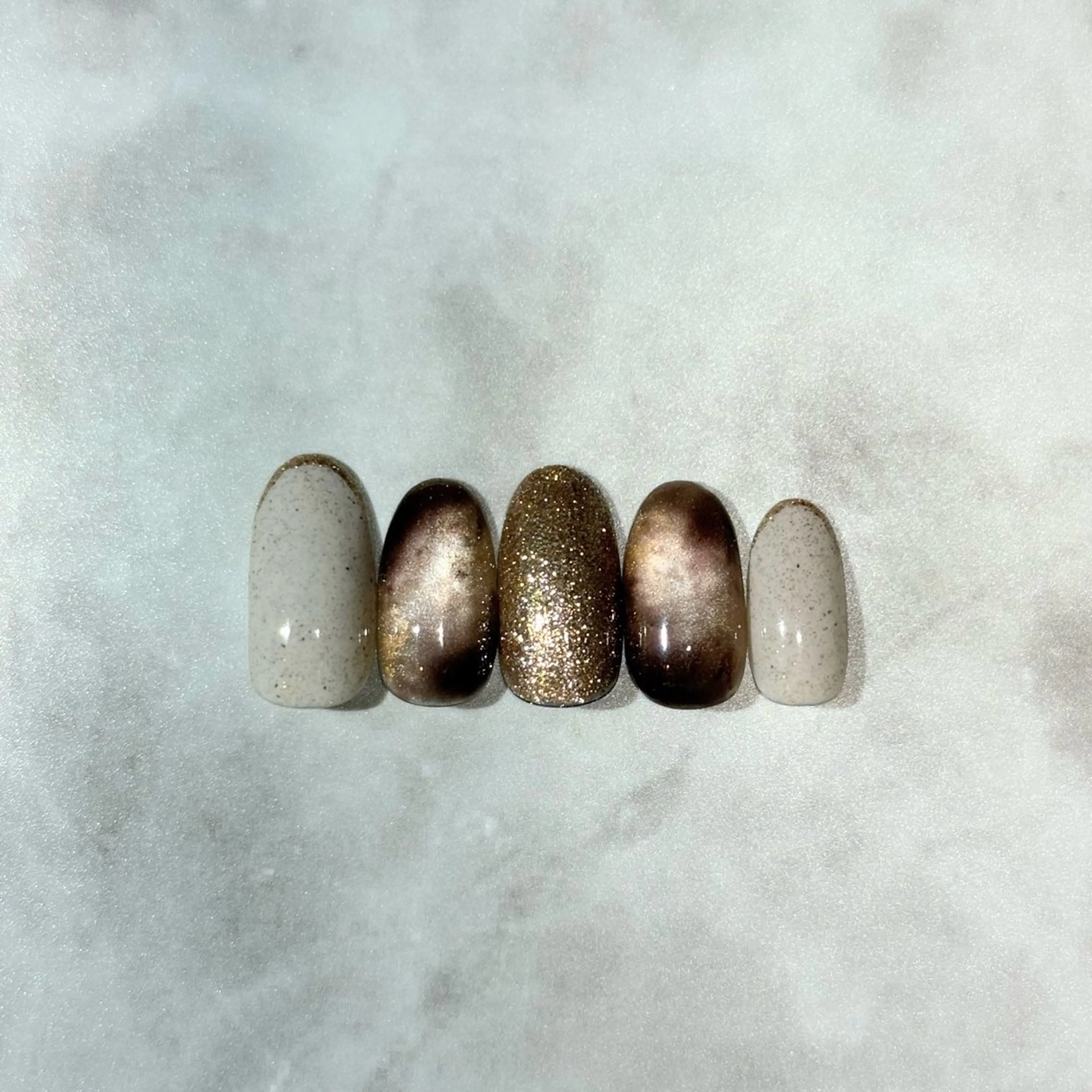 ネイル 🩶 hanaのネイルデザイン