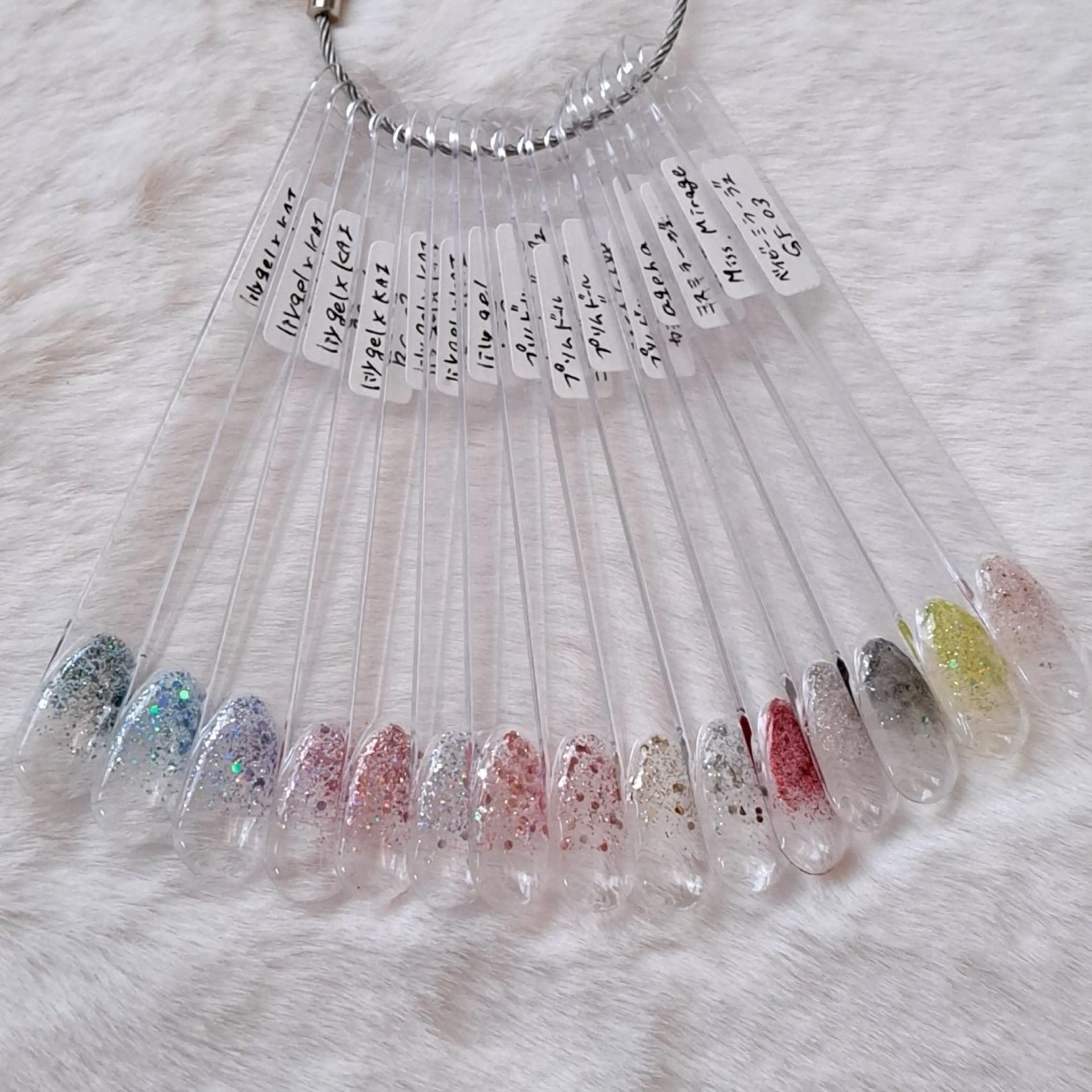 ネイル グラデーション ラメ(グリッター) ラメグラデーション nail You&beのネイルデザイン