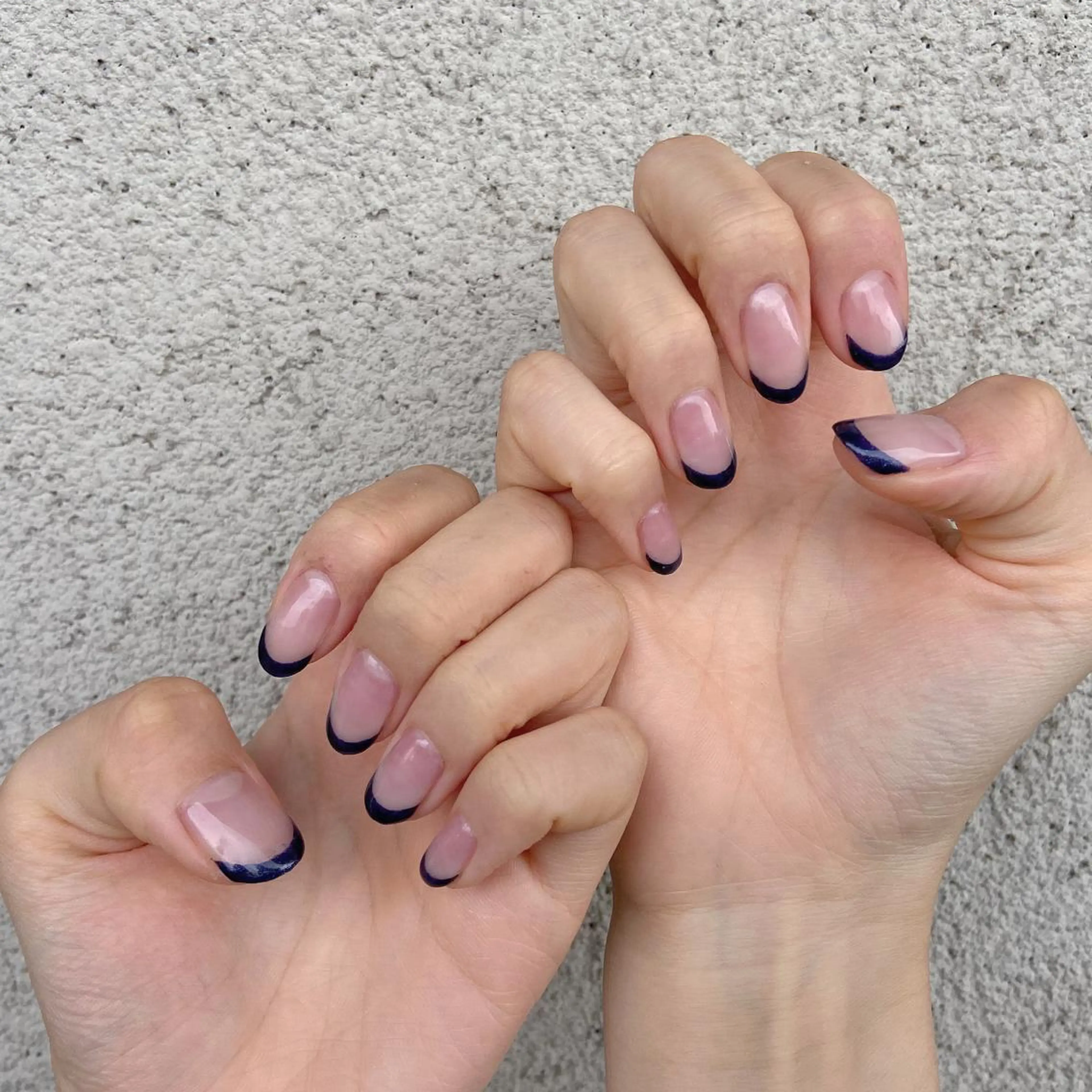 ネイル フレンチネイル . .のネイルデザイン