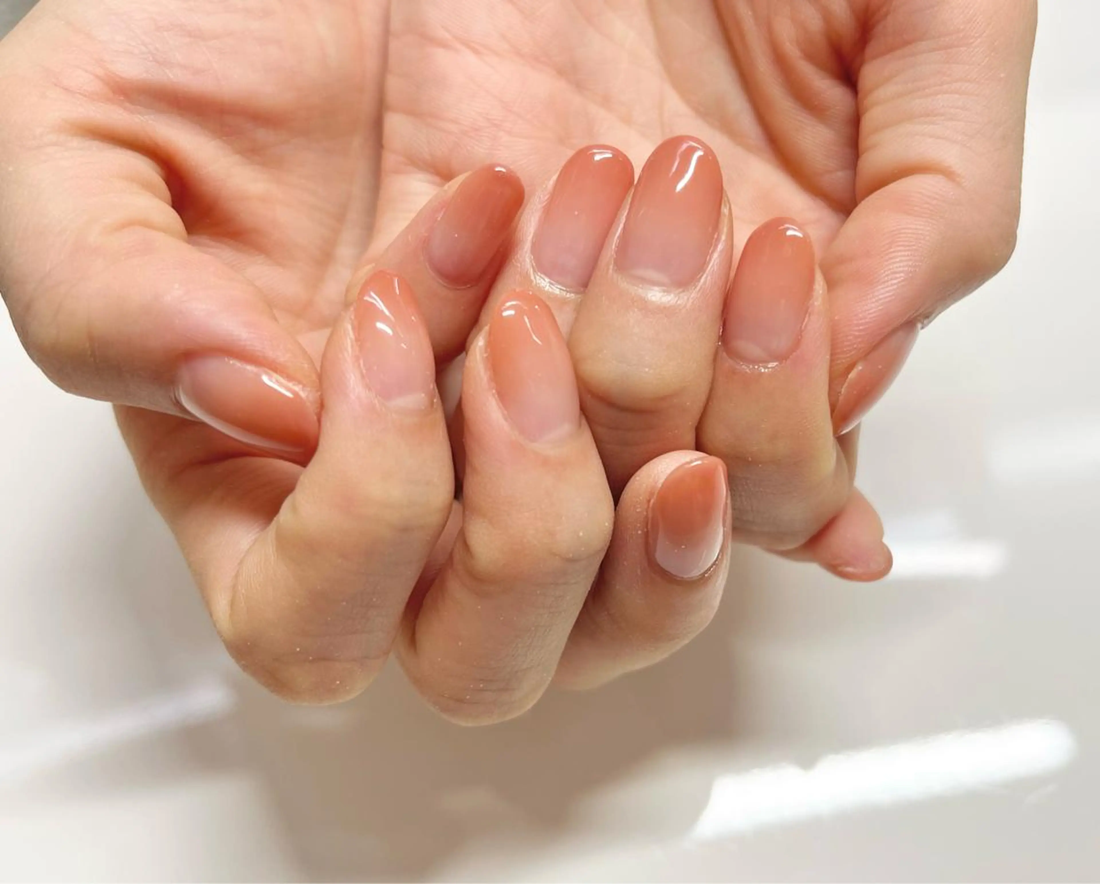 ネイル グラデーション クレアラルーチェ 広島店のネイルデザイン