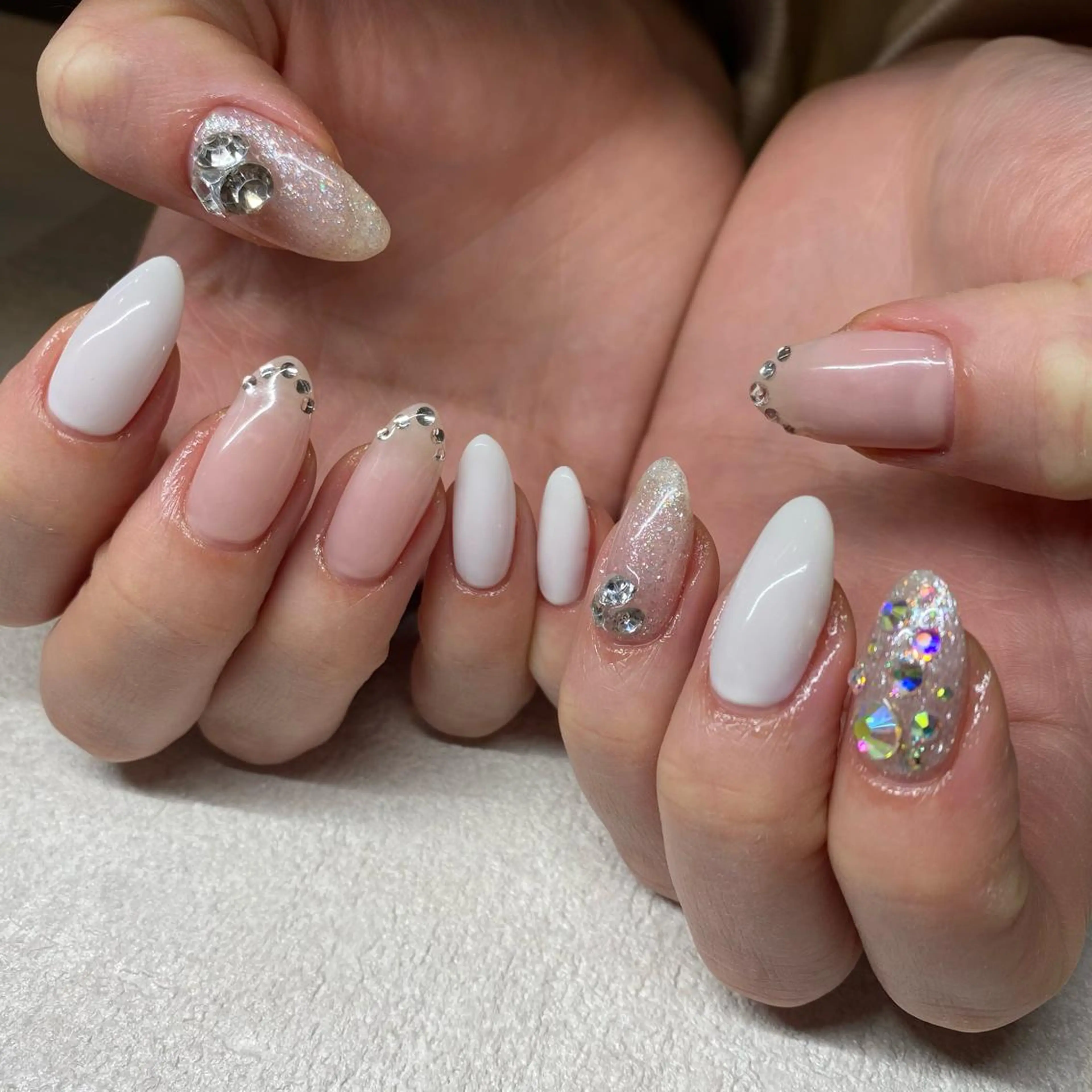 ネイル ハンドネイル NORA nail UMEDA MAIのネイルデザイン