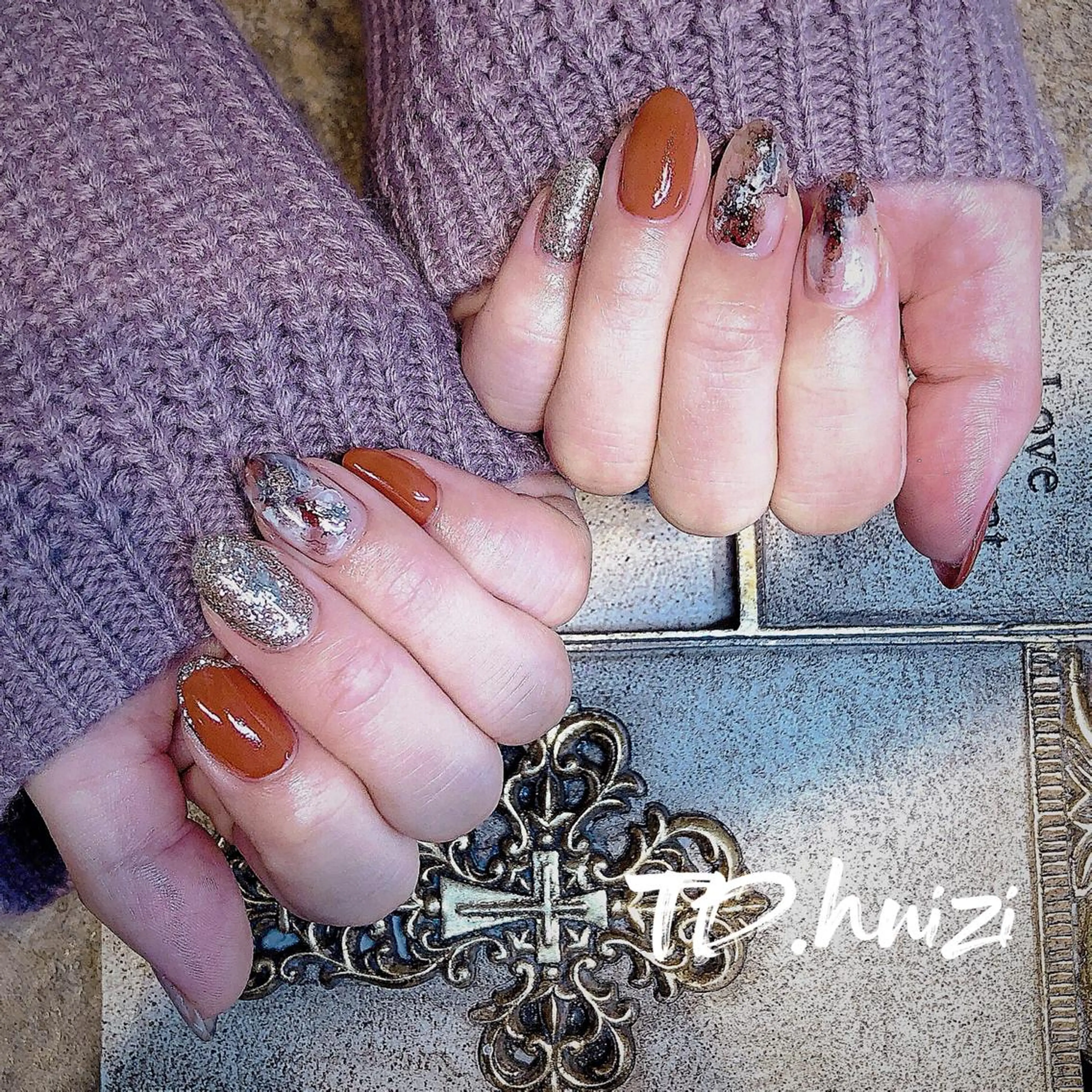 ミディアム めぐみのネイルサロン スタッフ練習のネイルデザイン