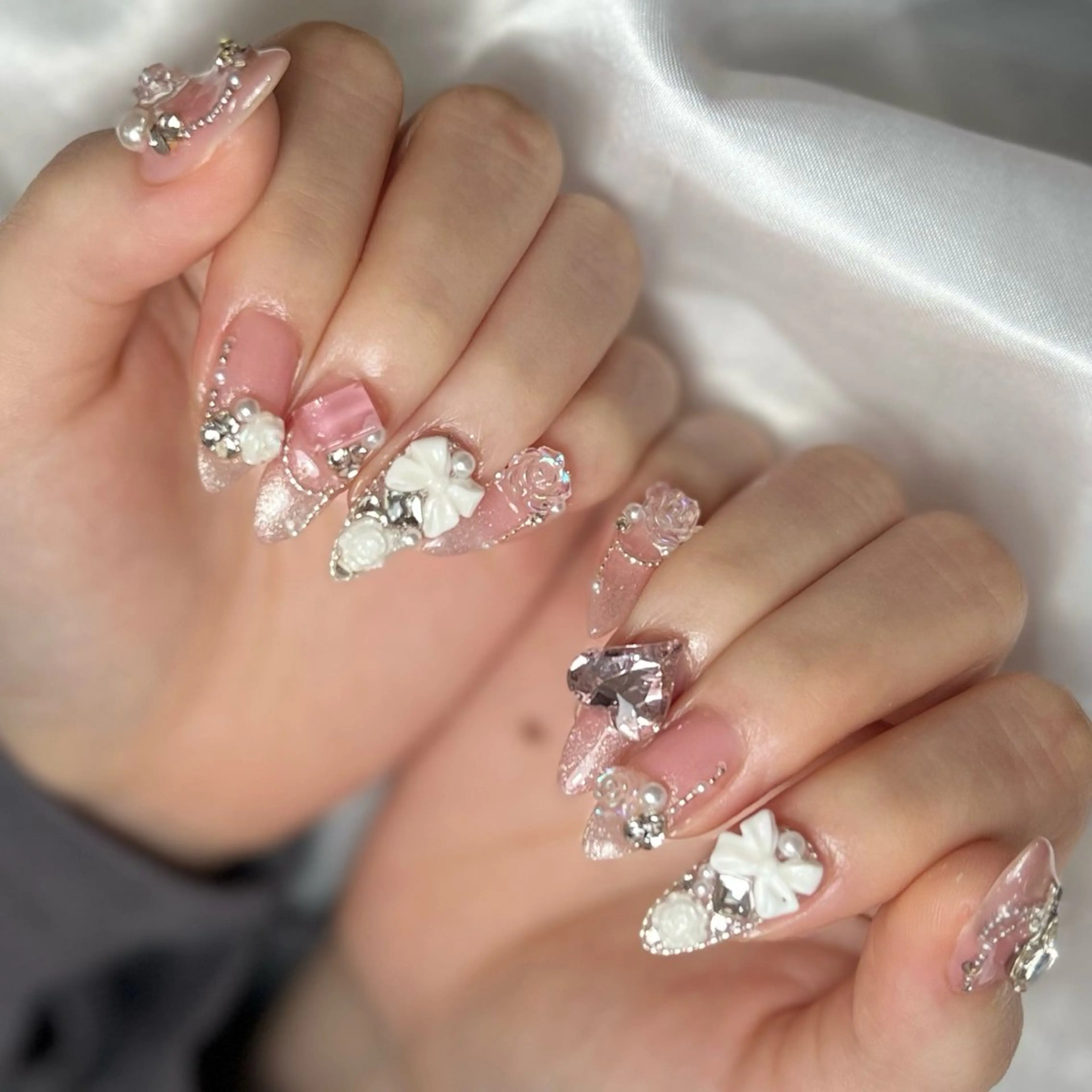 ネイル ハンドネイル AMI  NAIL 池袋のネイルデザイン
