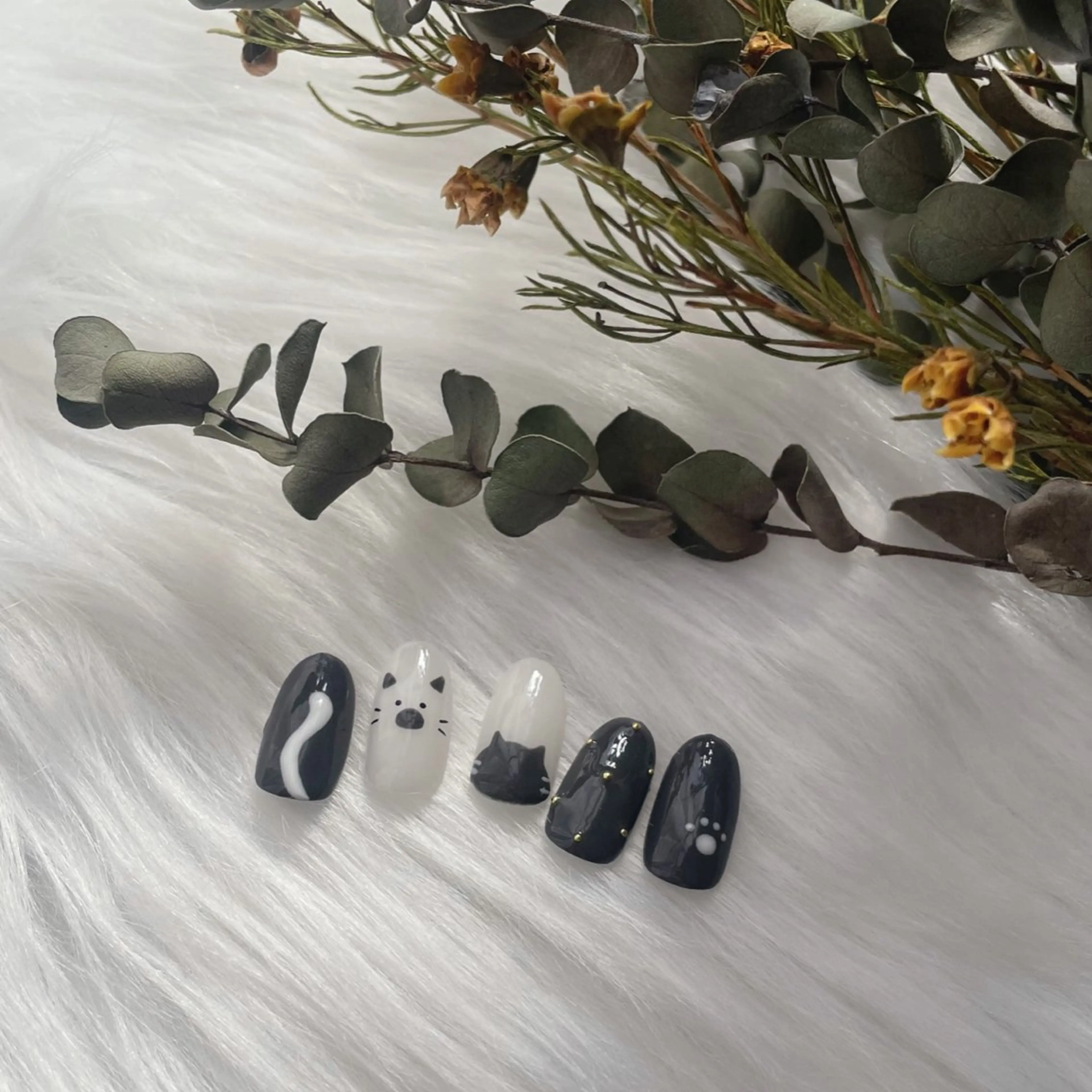 ネイル ブルー フレンチネイル キラキラネイル マグネットネイル ニュアンスネイル timtam --sakiのネイルデザイン