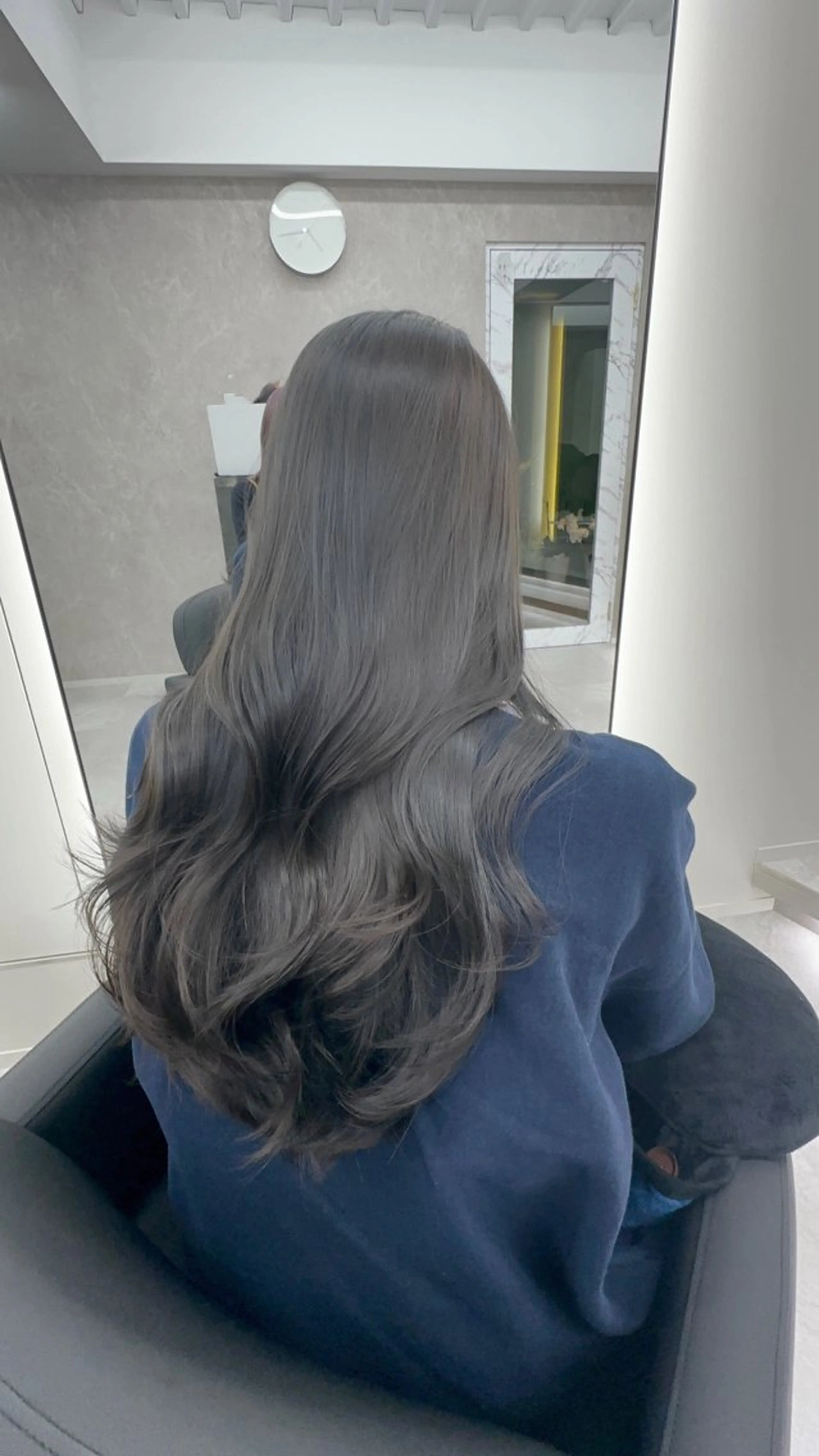 ロング カラー 顔まわりレイヤー 顔周りカット 韓国風ヘア レイヤーカット カット ヘアカラー トリートメント 田之上千尋/透明感 ブリーチなし/韓国風のヘアスタイル