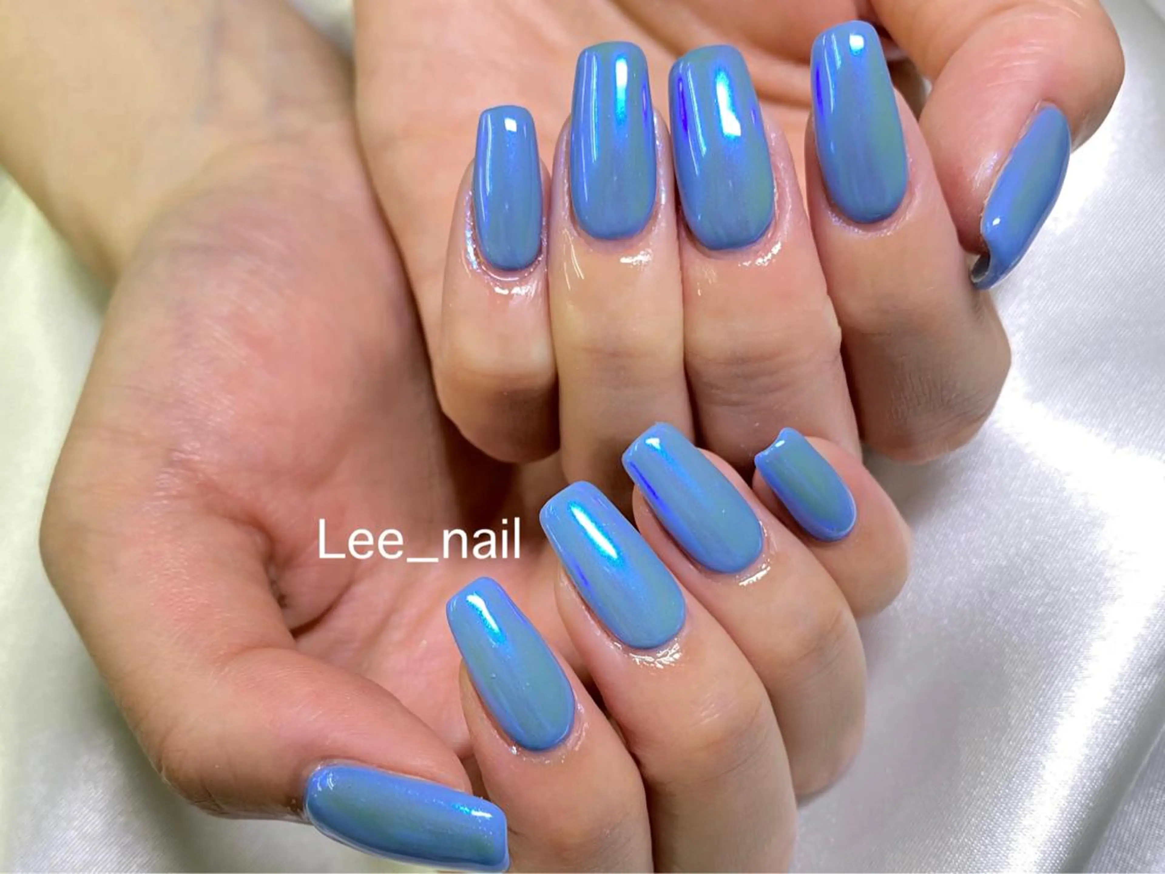 ネイル オーロラネイル ミラーネイル Lee_ nailのネイルデザイン