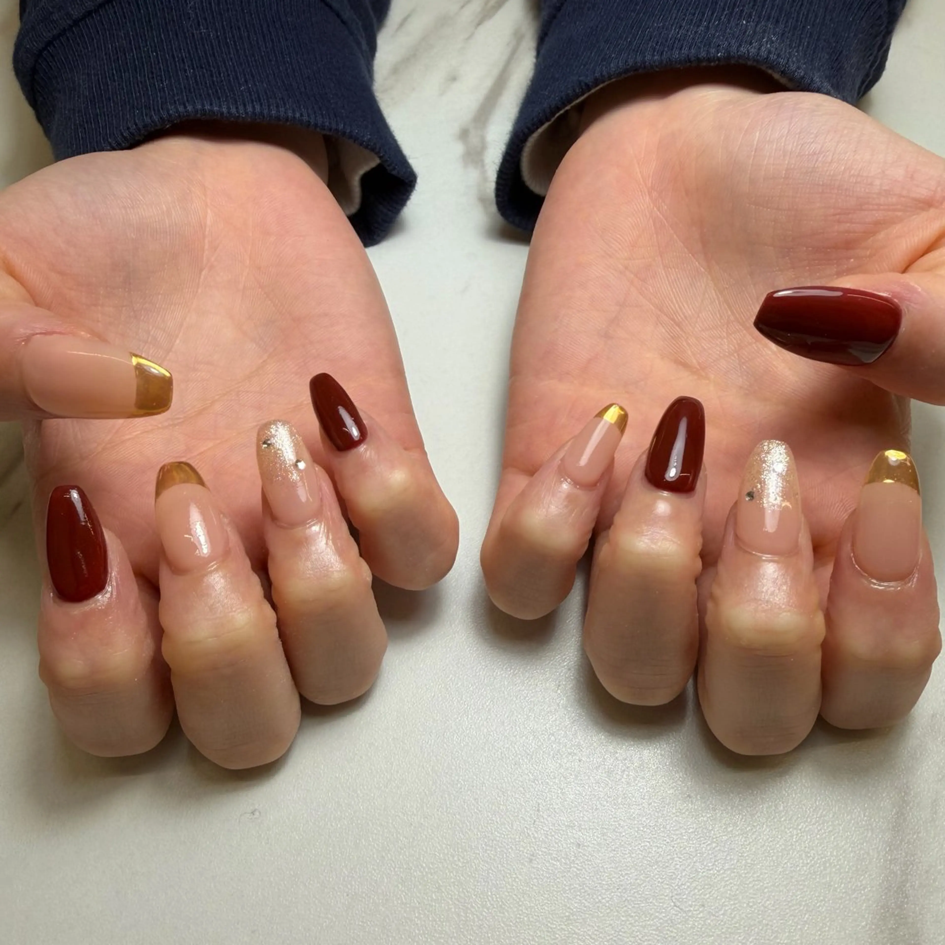 ネイル ボルドー フレンチネイル ミラーネイル ハンドネイル mai ❤︎のネイルデザイン