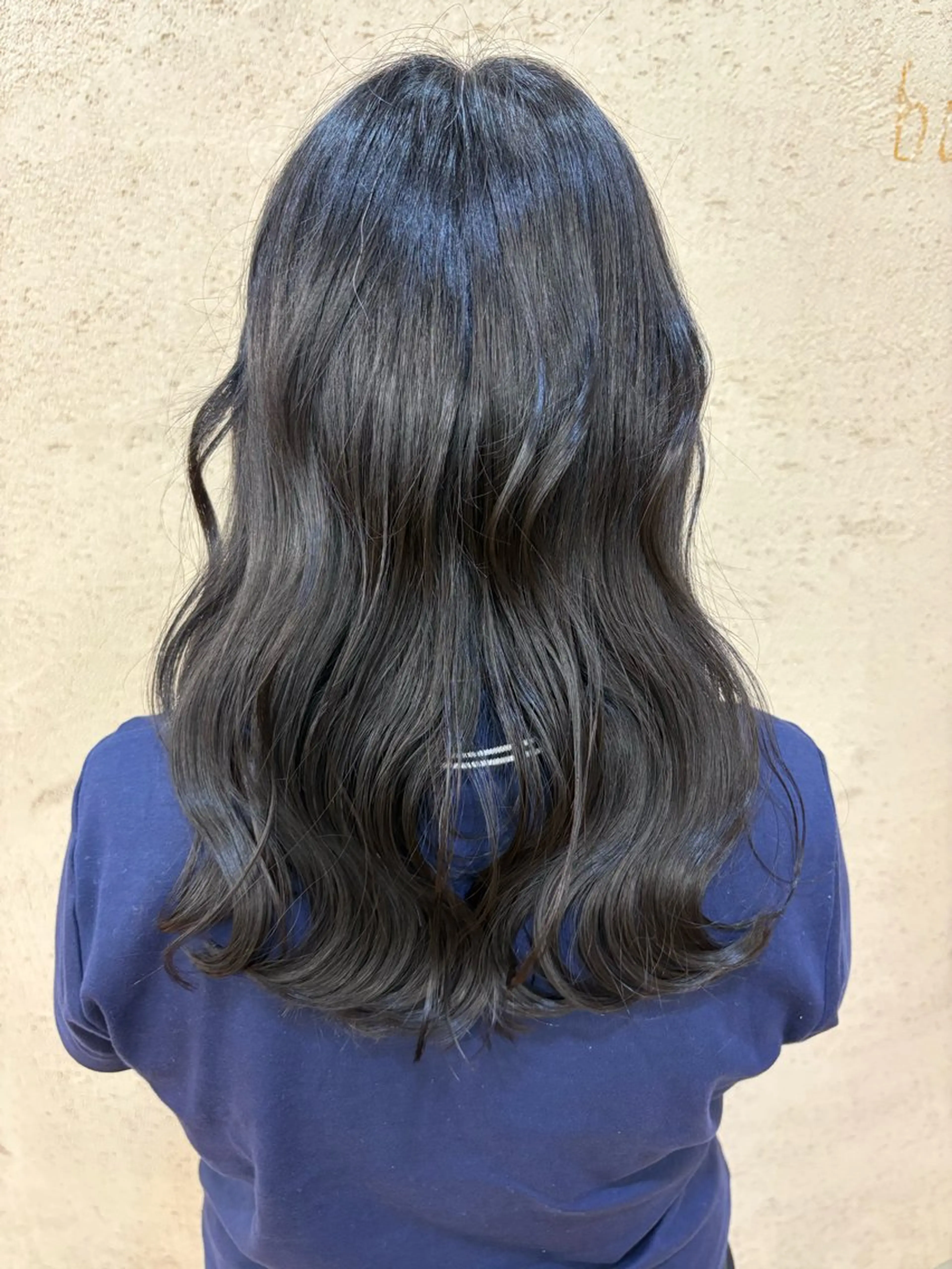 ロング KAZU satokoのヘアスタイル