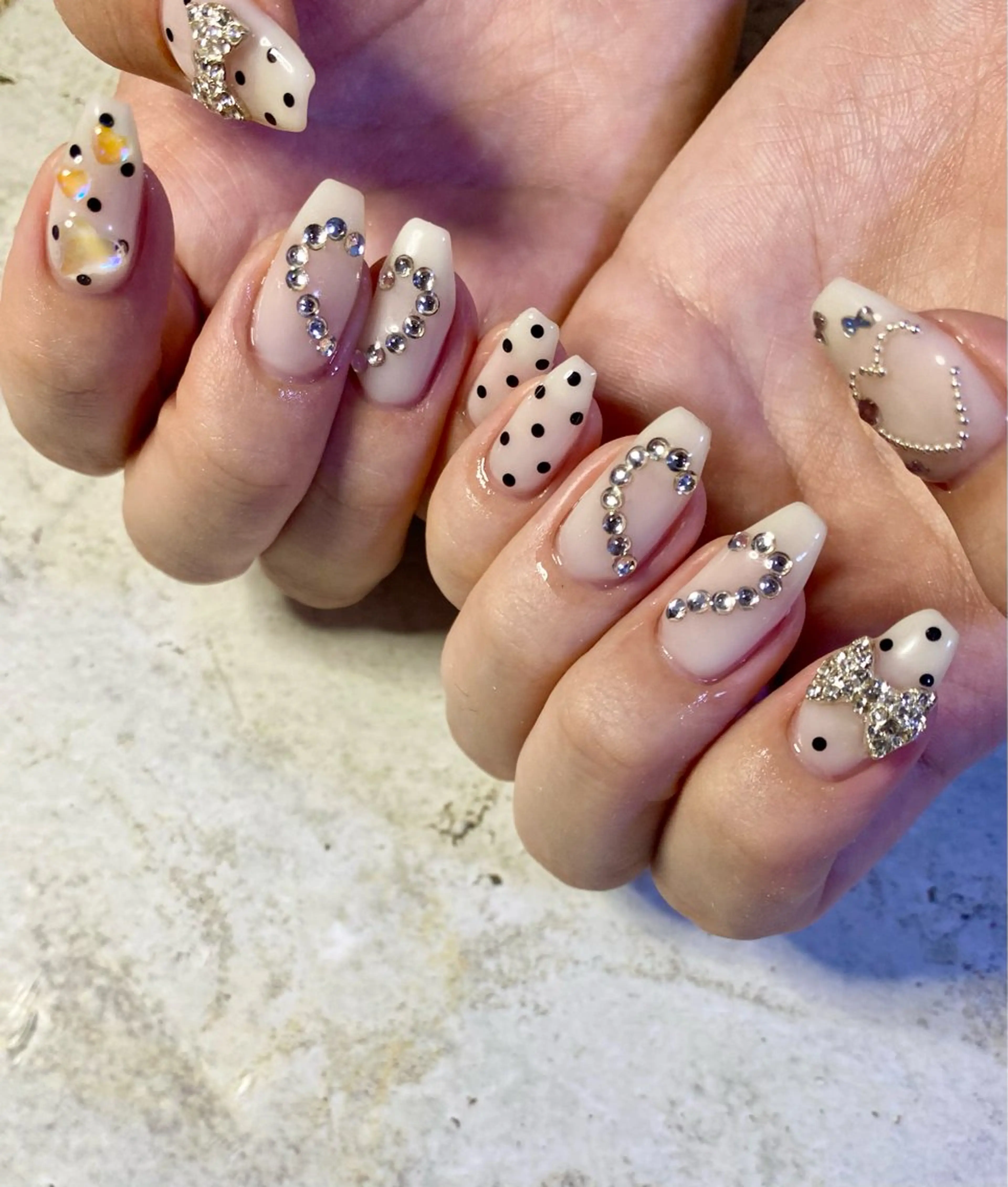 ネイル nailist. SHIZUKA🫧のネイルデザイン