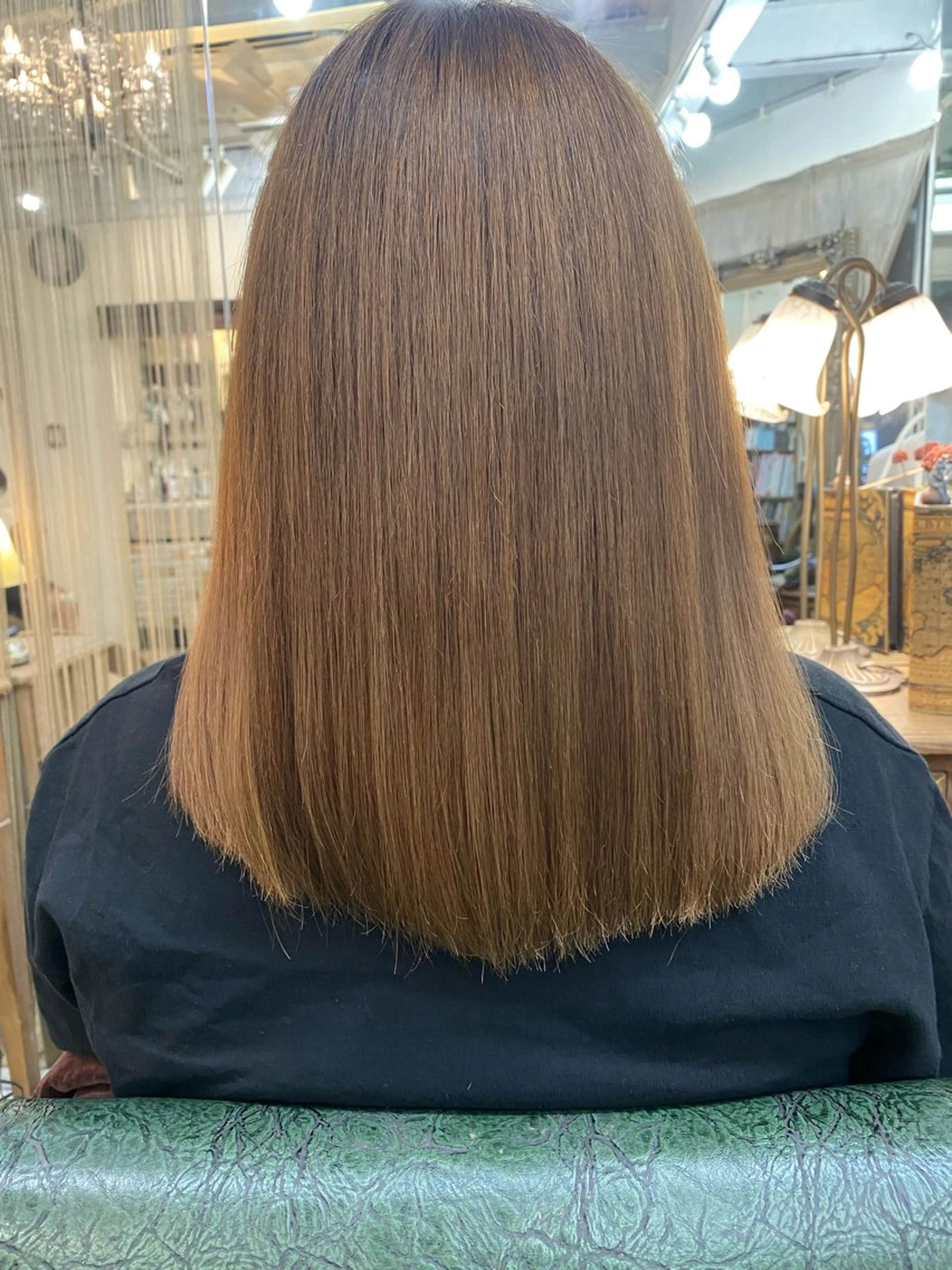 ✨人気No.1‼️艶カラー＋カット４月限定特別価格‼️の写真