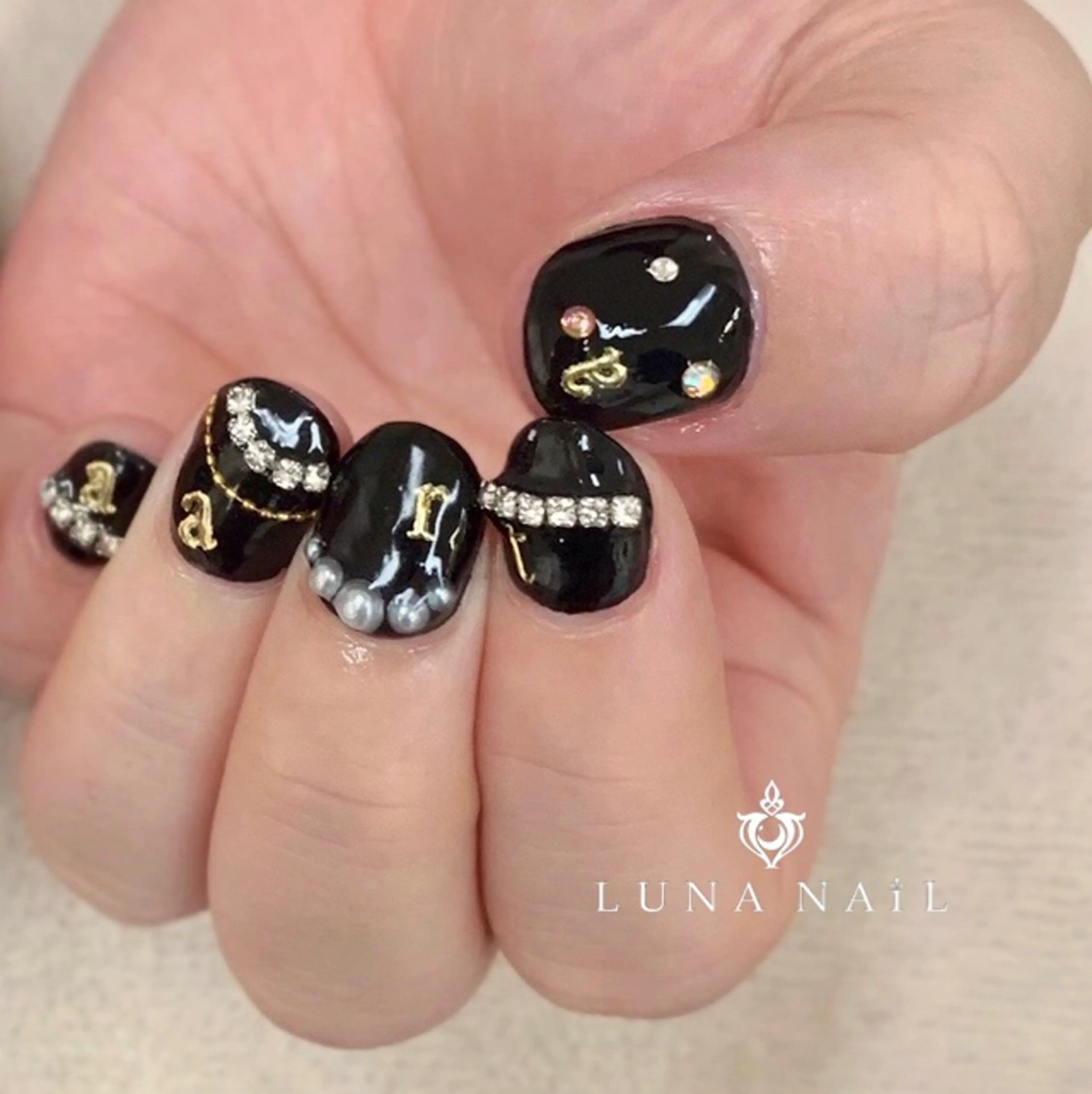 ネイル ハンドネイル アトリエ　ミモザ所属・いまむら あかりのネイルデザイン