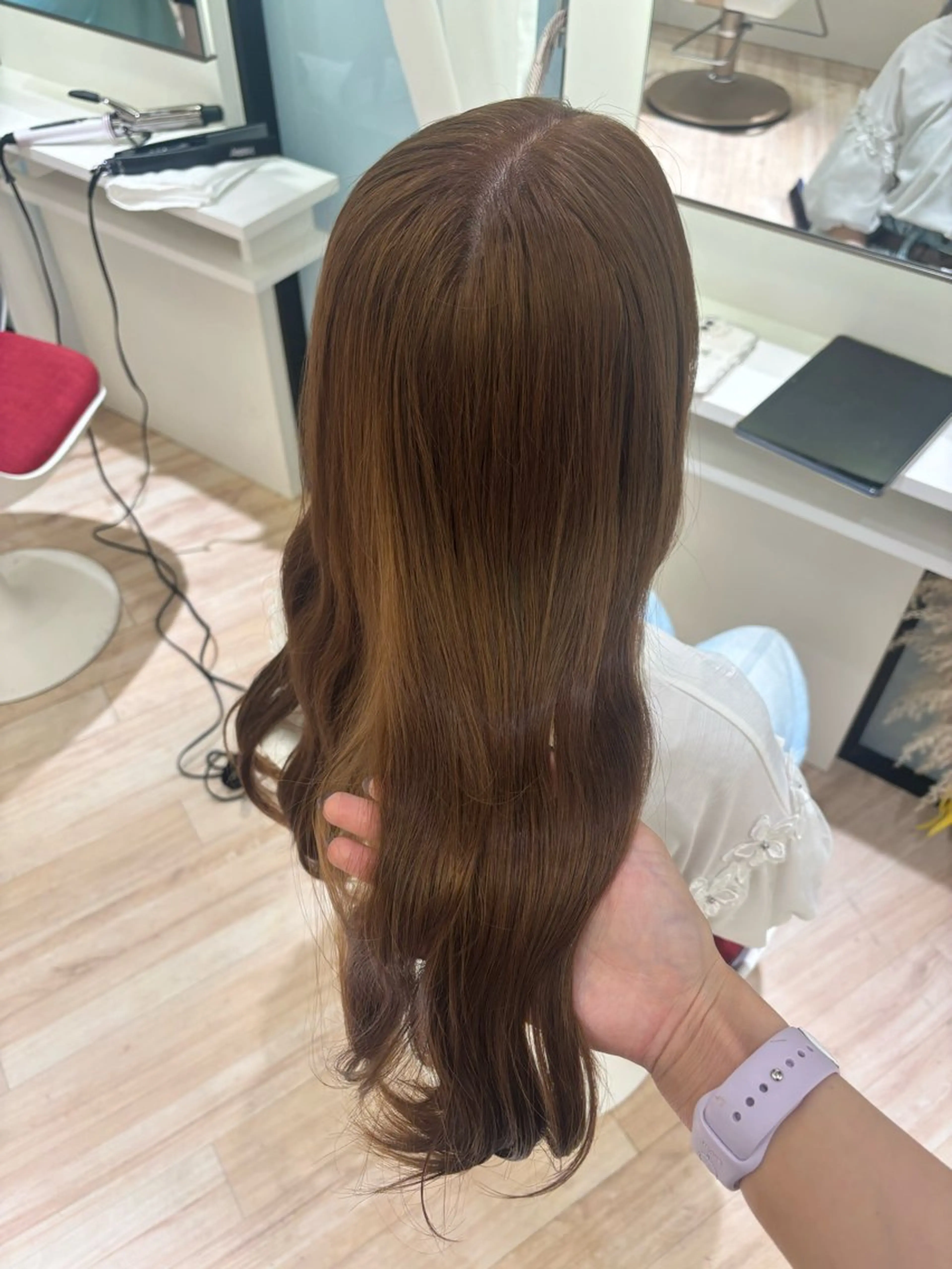 ロング カラー ParveMix 岡本えりかのヘアスタイル