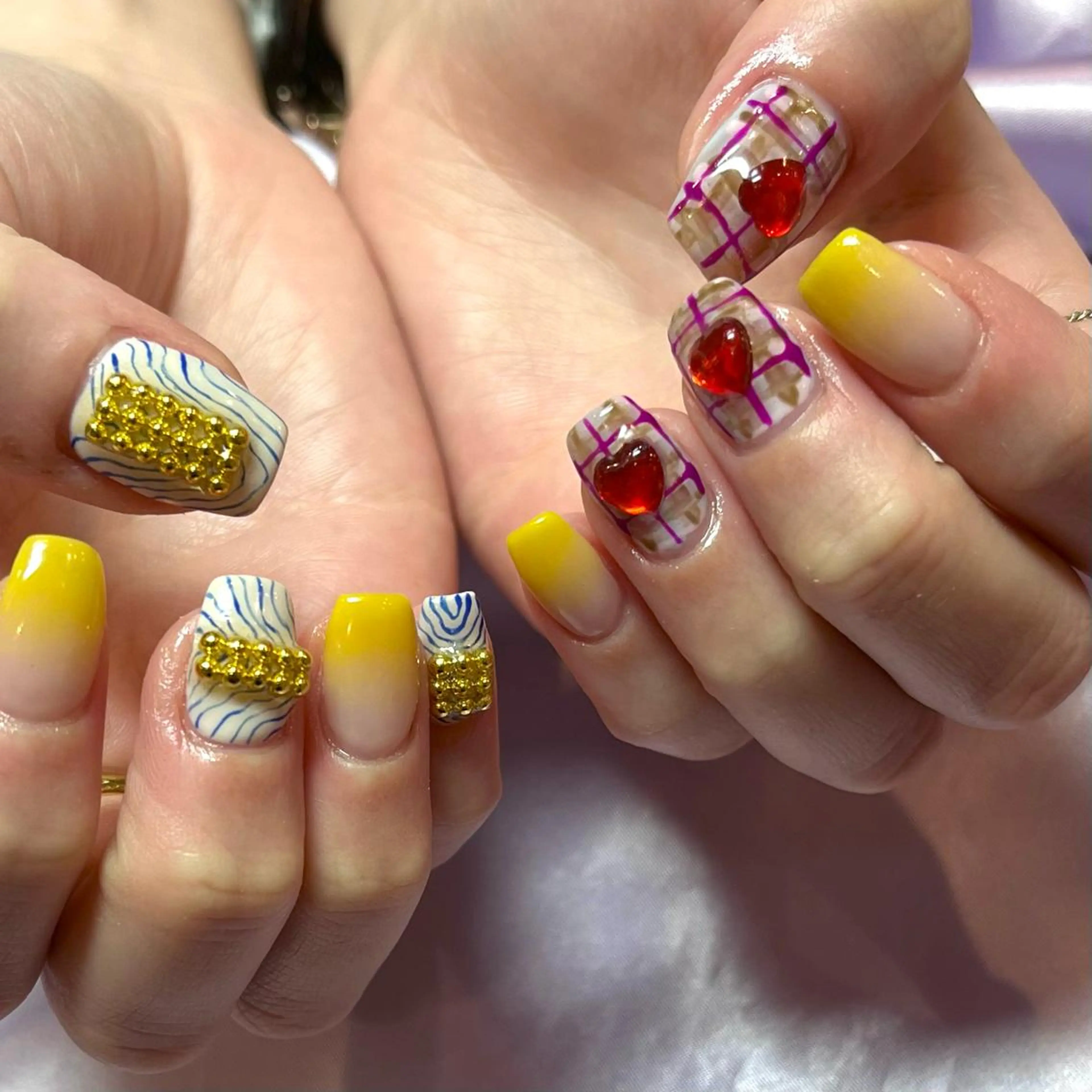 ネイル アートネイル グラデーション ハート キラキラネイル 春ネイル ハンドネイル フットネイル Para Sol nail　Maoのネイルデザイン