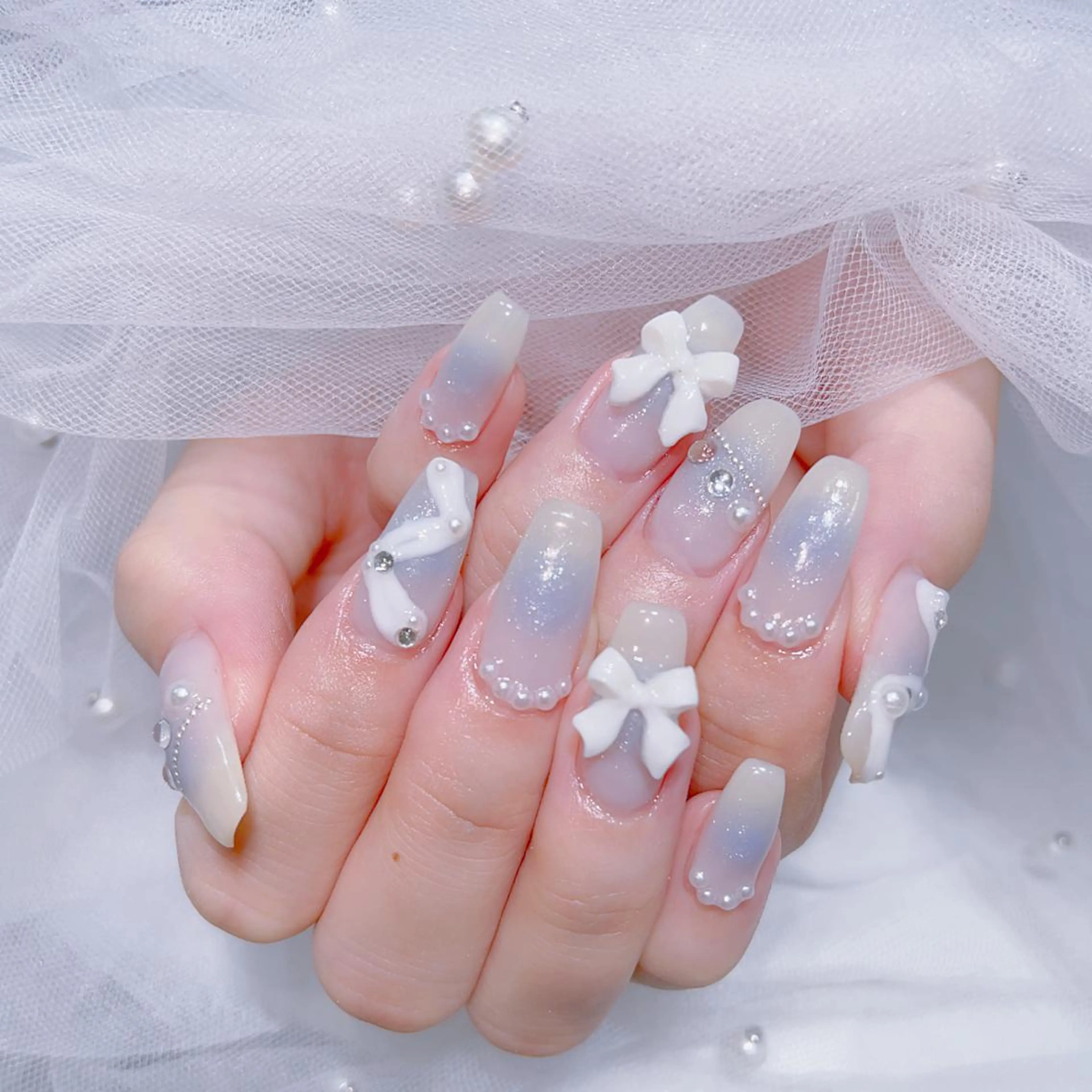 ネイル ハンドネイル Queens ciciのネイルデザイン