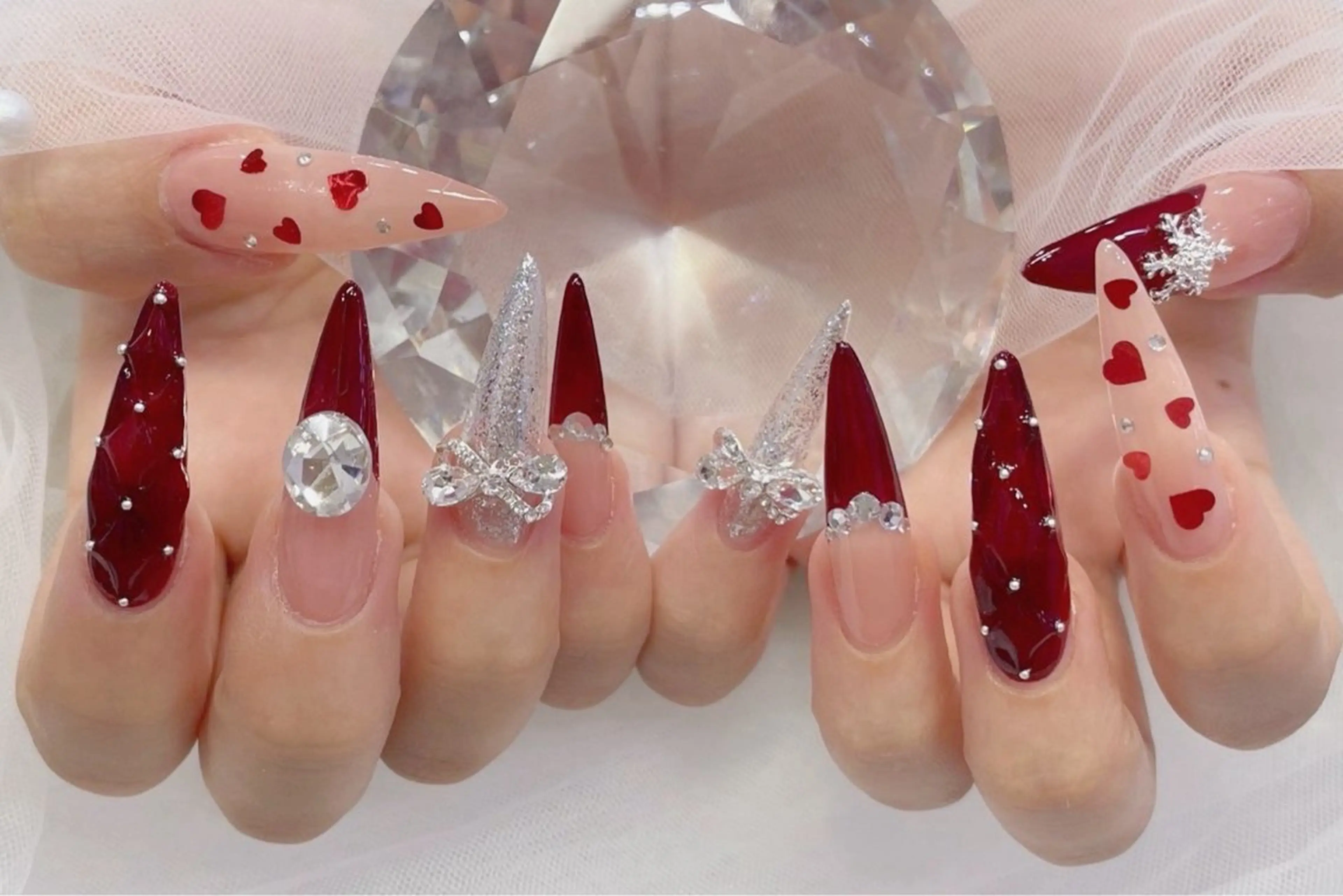 ネイル アートネイル オーロラネイル チークネイル 長さ出し フットネイル ハンドネイル フットネイル ハンドケア Noiranail_ studio川越西口のネイルデザイン