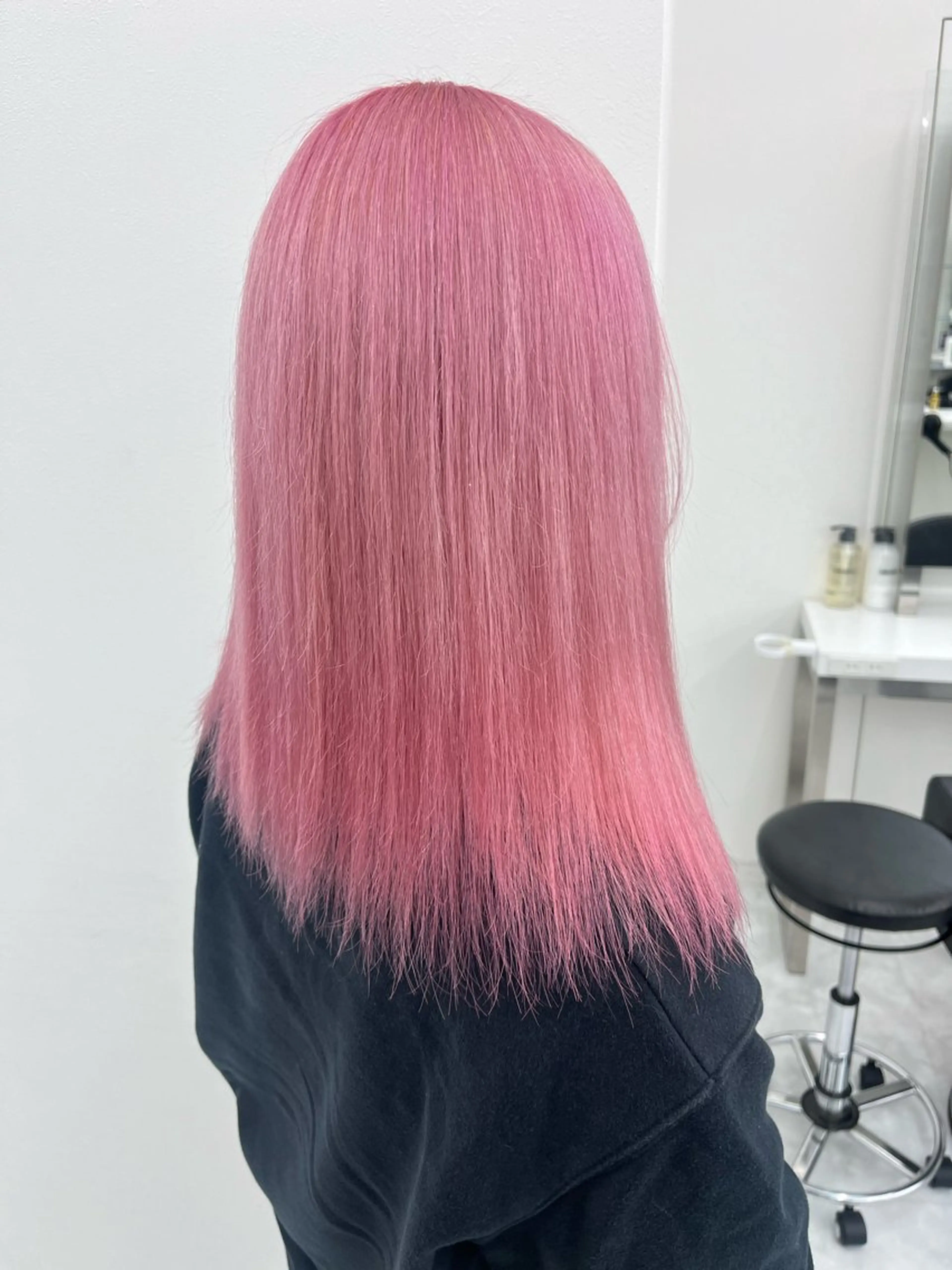 カラー ユイ☆ハイトーン ☆ブリーチデザインのヘアスタイル