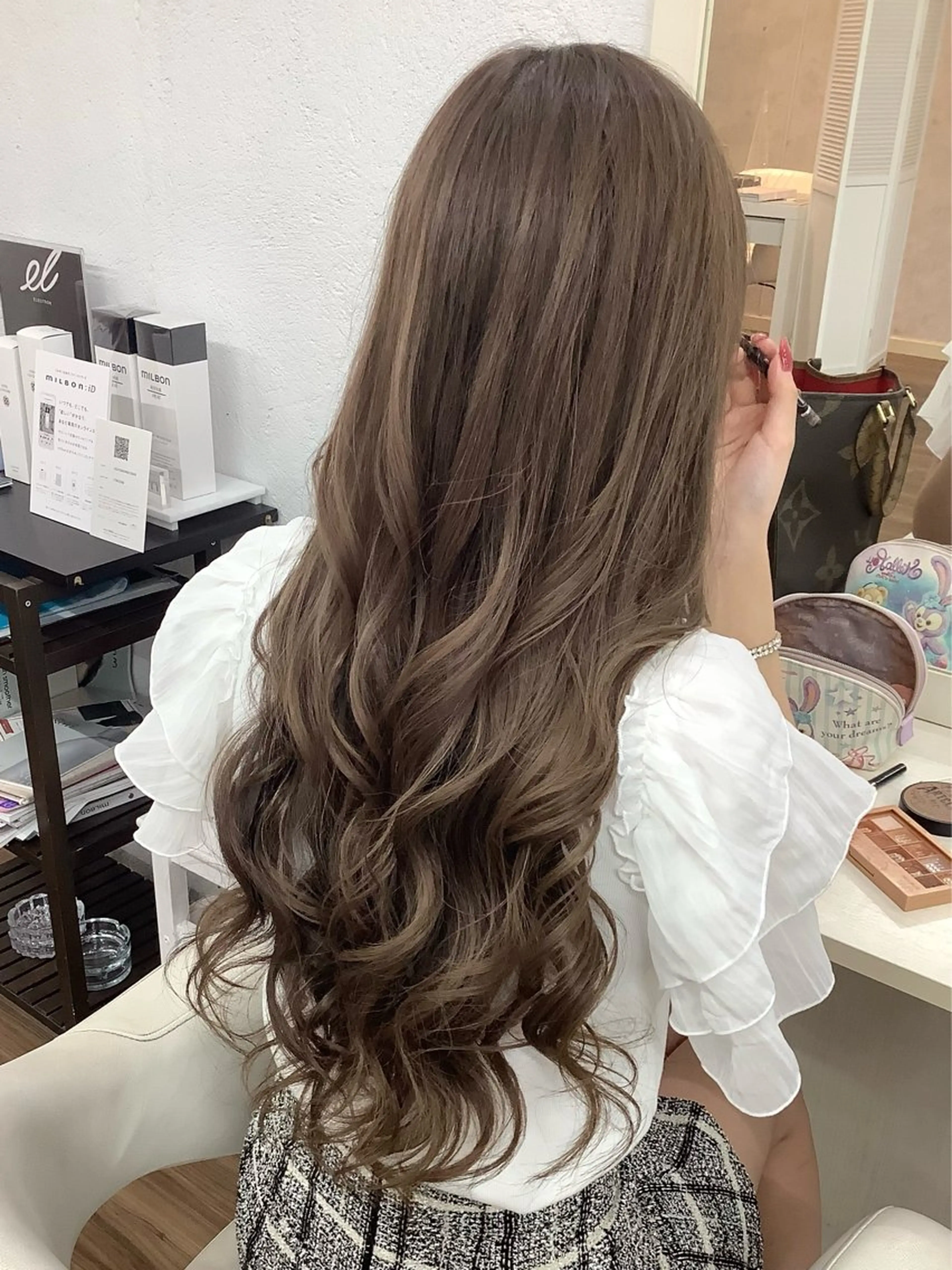 ロング エクステ ヘアカラー トリートメント エクステ GLOSS 心斎橋 山上のヘアスタイル