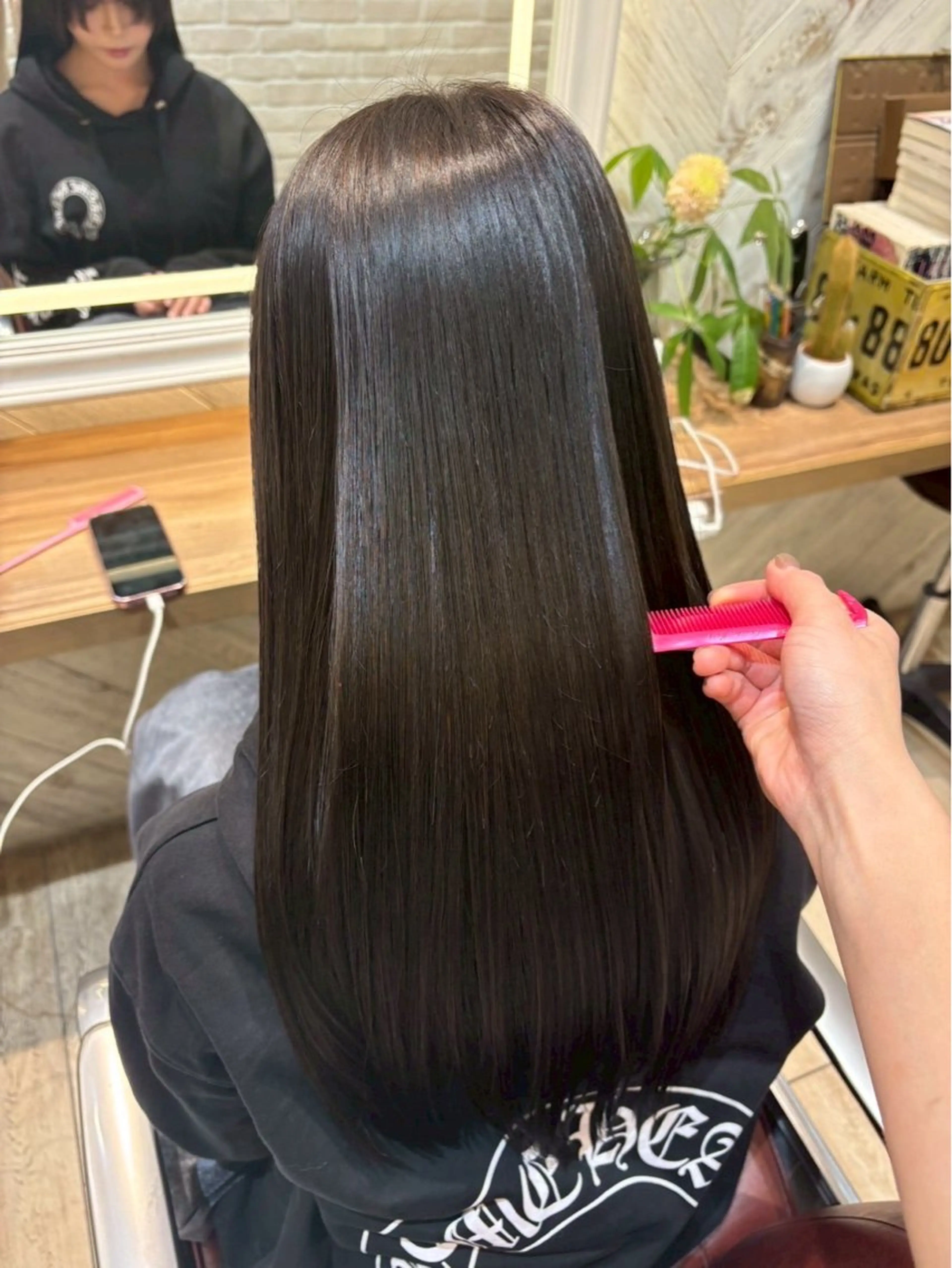 ロング トリートメント 艶髪🫧暖色🍒 エクステ🎀しゅりのヘアスタイル