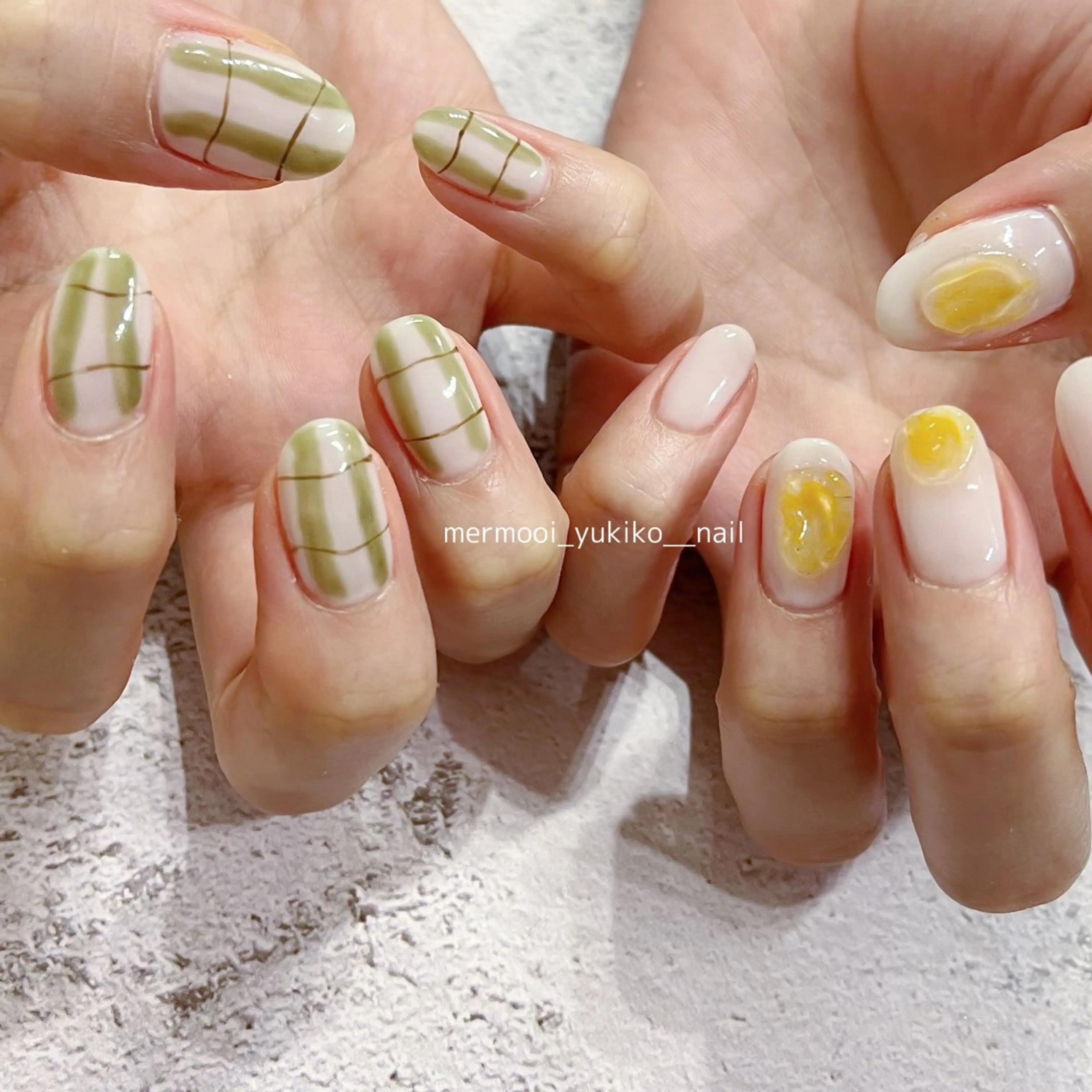 ネイル アートネイル ジェルネイル 韓国ネイル パラジェル ぷっくりネイル melumooi nailのネイルデザイン